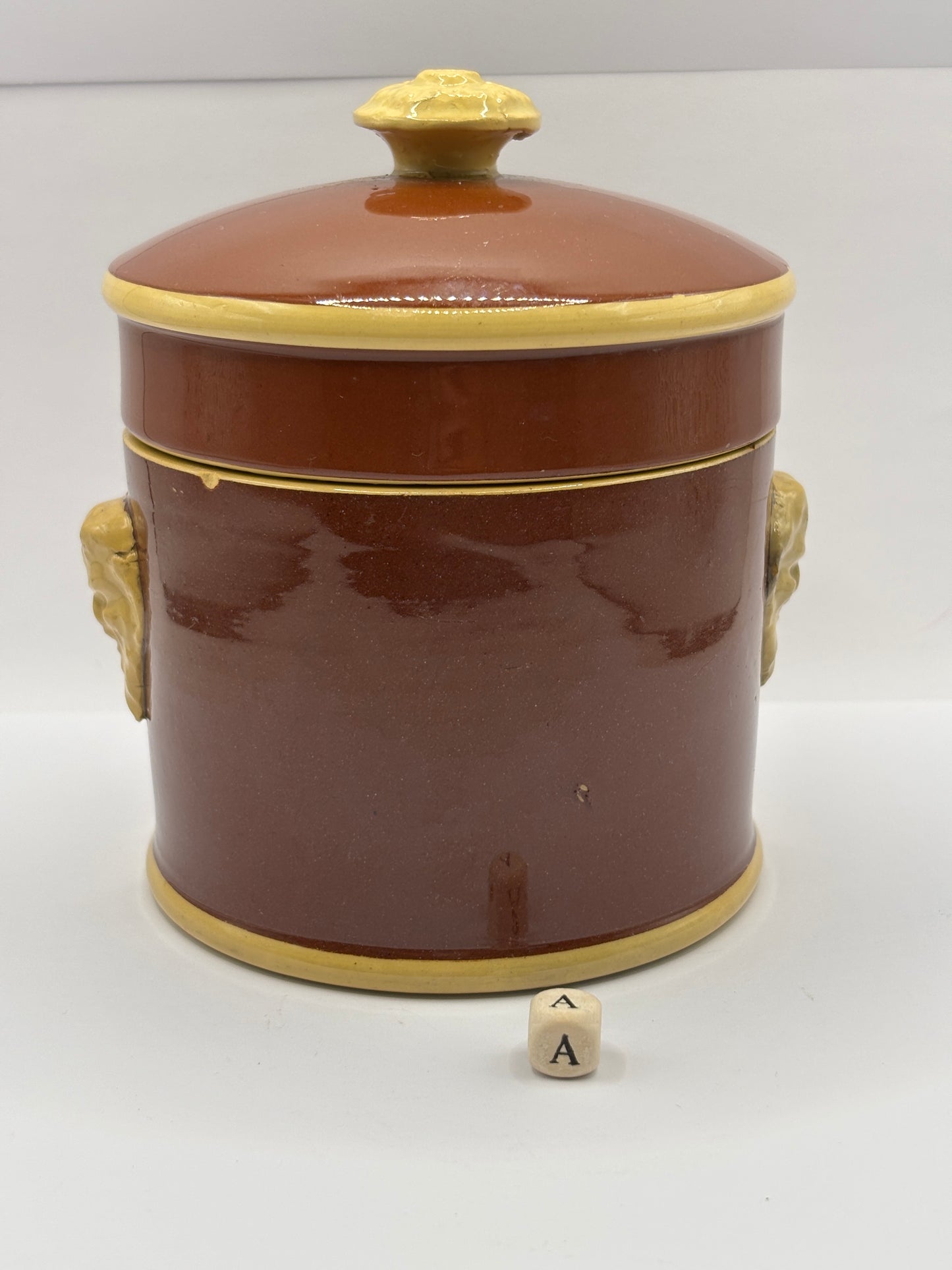 Old french terrine jar/pot. Base and lid (a)