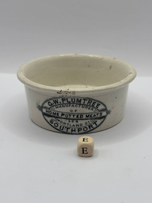 Old Plumtree advertising meat paste pot (e)