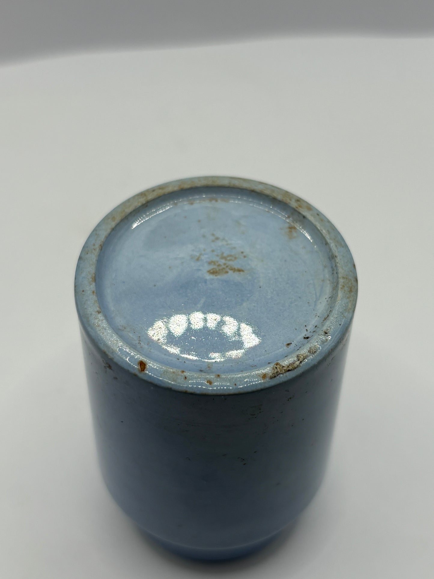 Small old blue stoneware pot