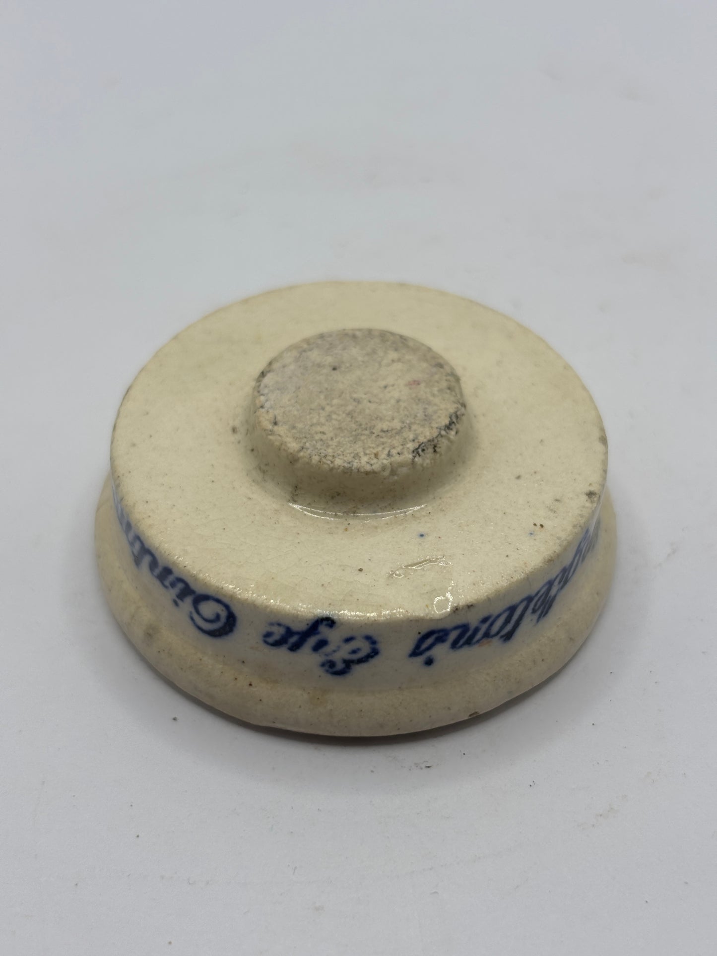 Old singletons eye ointment (F)