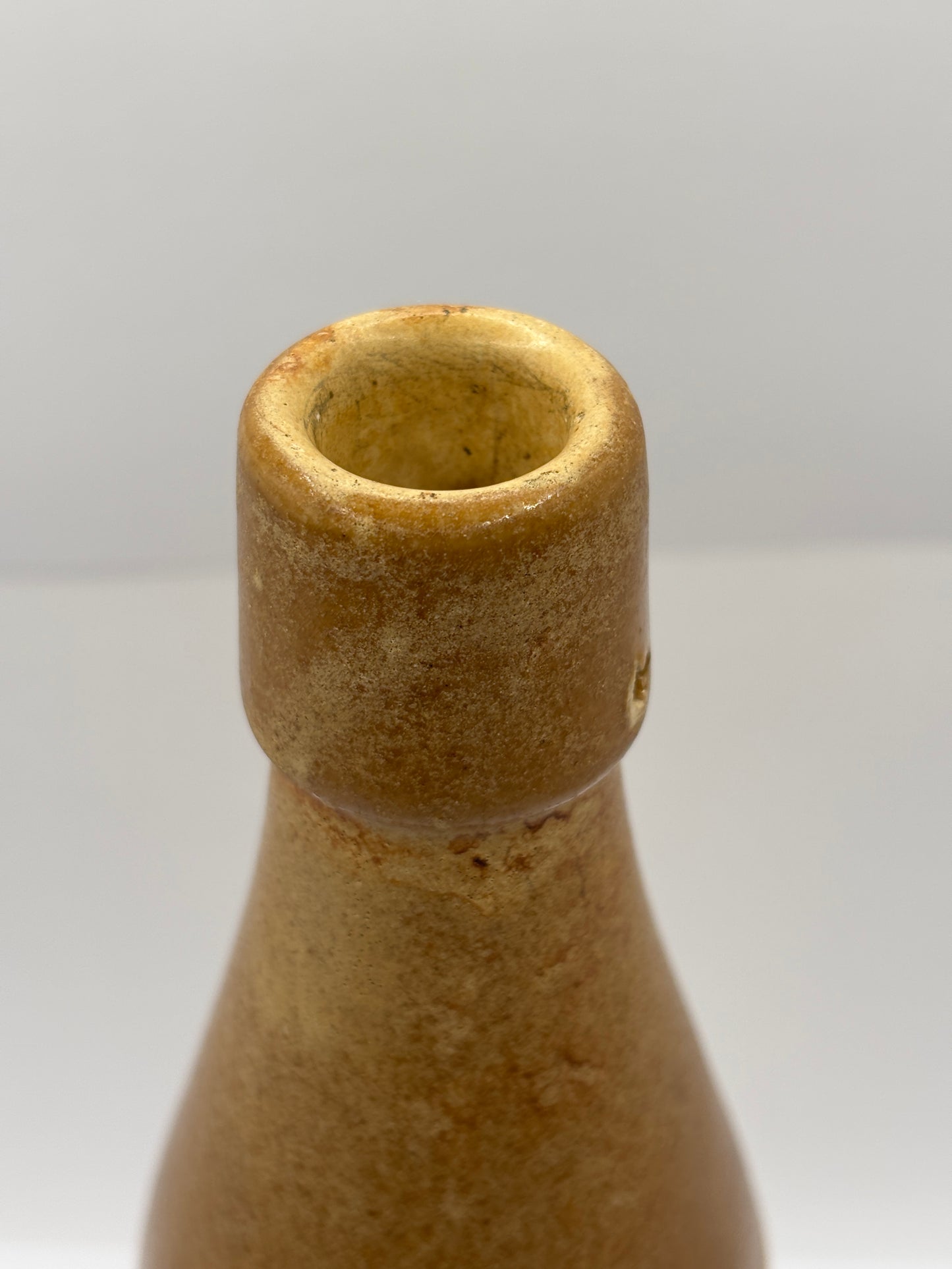 Old stoneware ginger beer bottle, Hendry’s standard home brewed ginger. Edinburgh