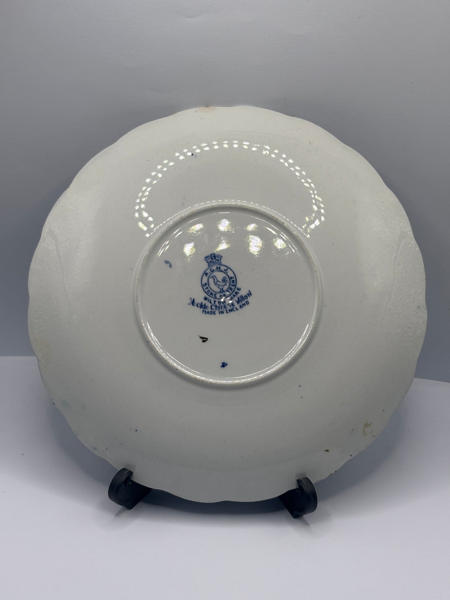 Antique wilton ware plate, ye olde chinese willow plate