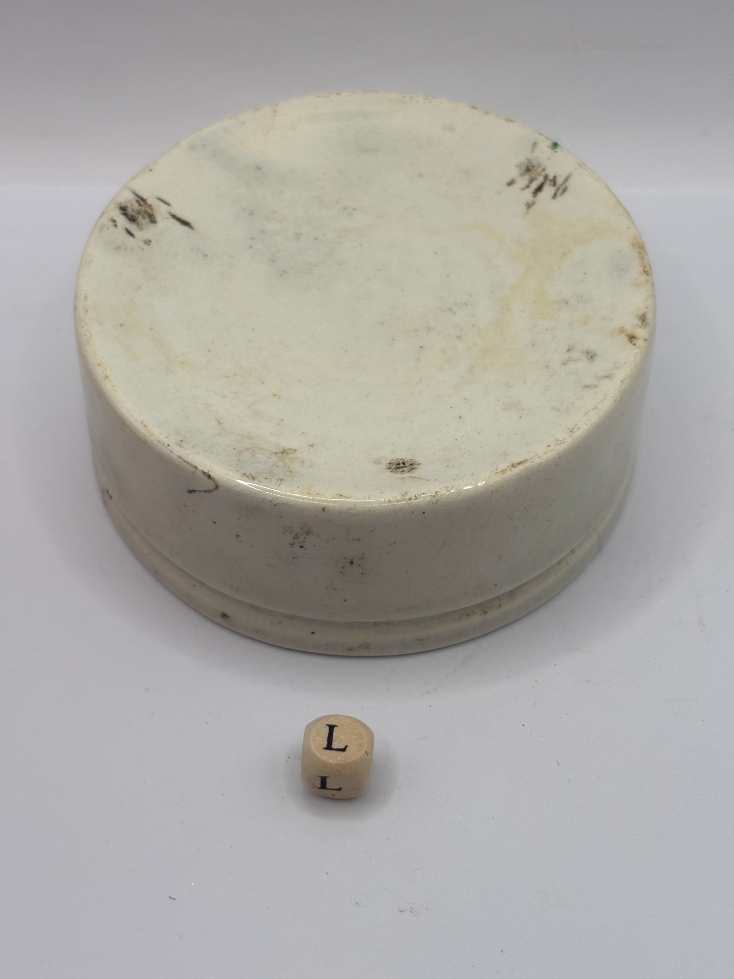 Old plain stoneware meat paste pot (L)