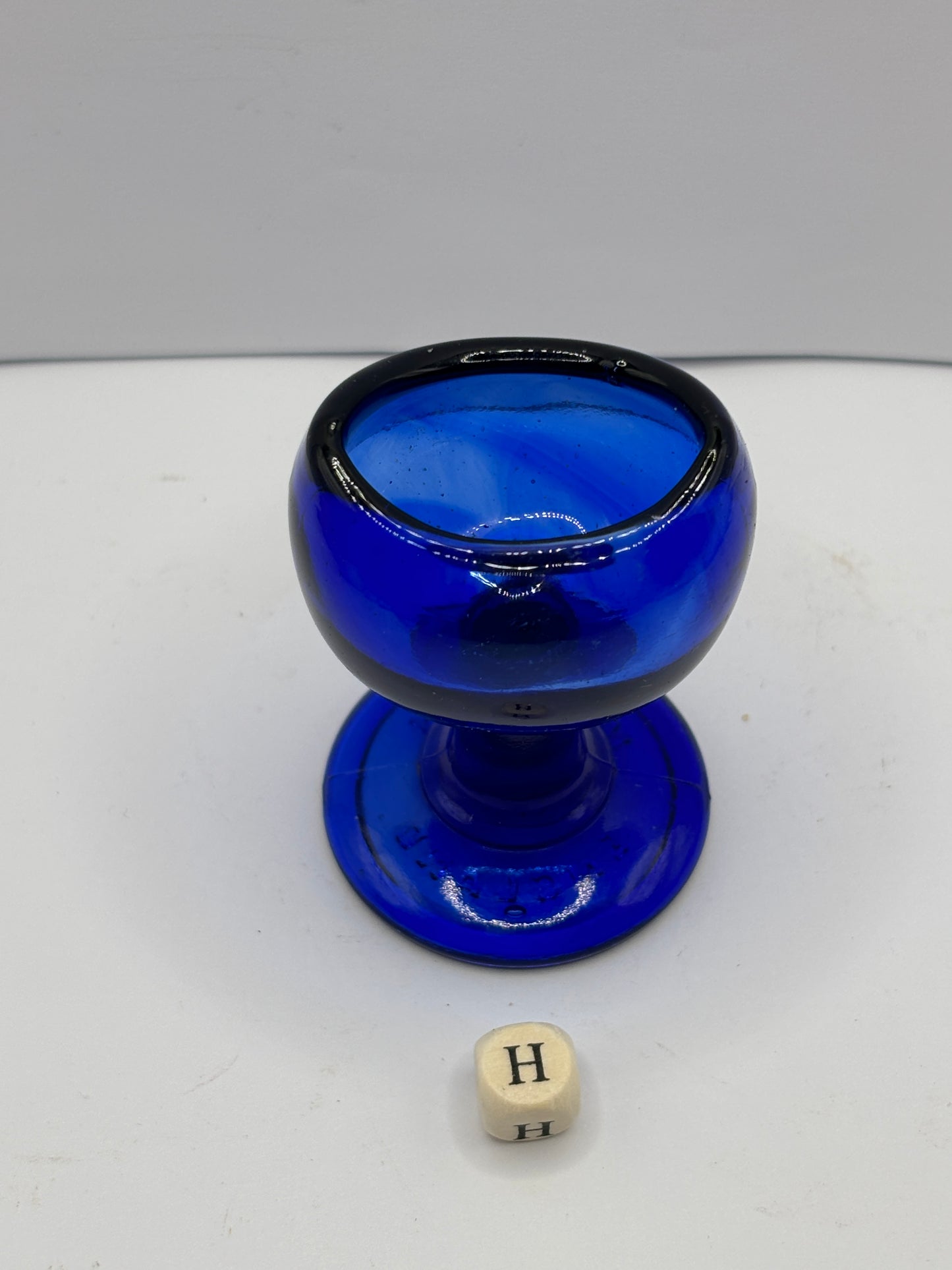 Blue glass eye bath (h)