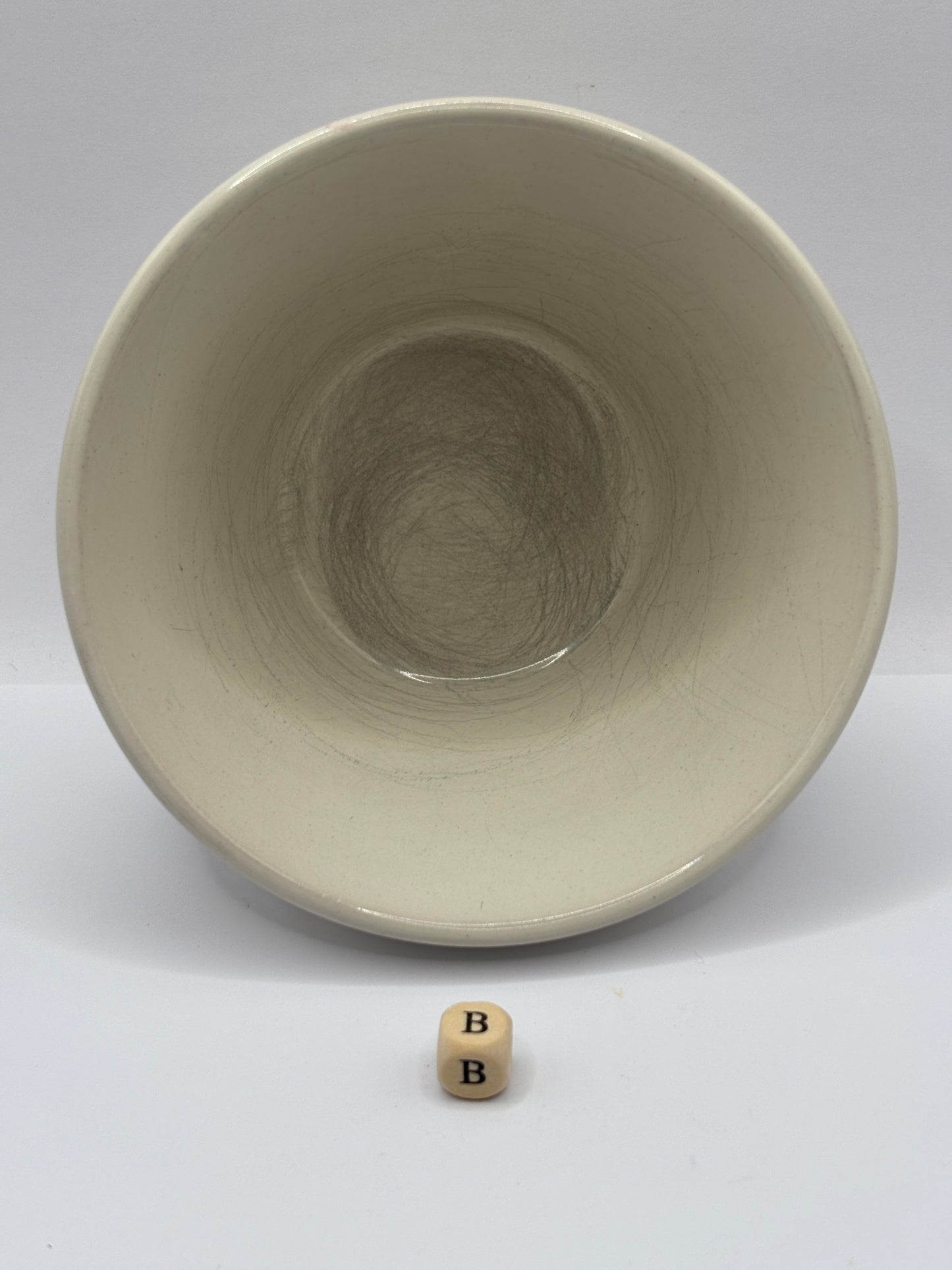 Small vintage pudding bowl (B)