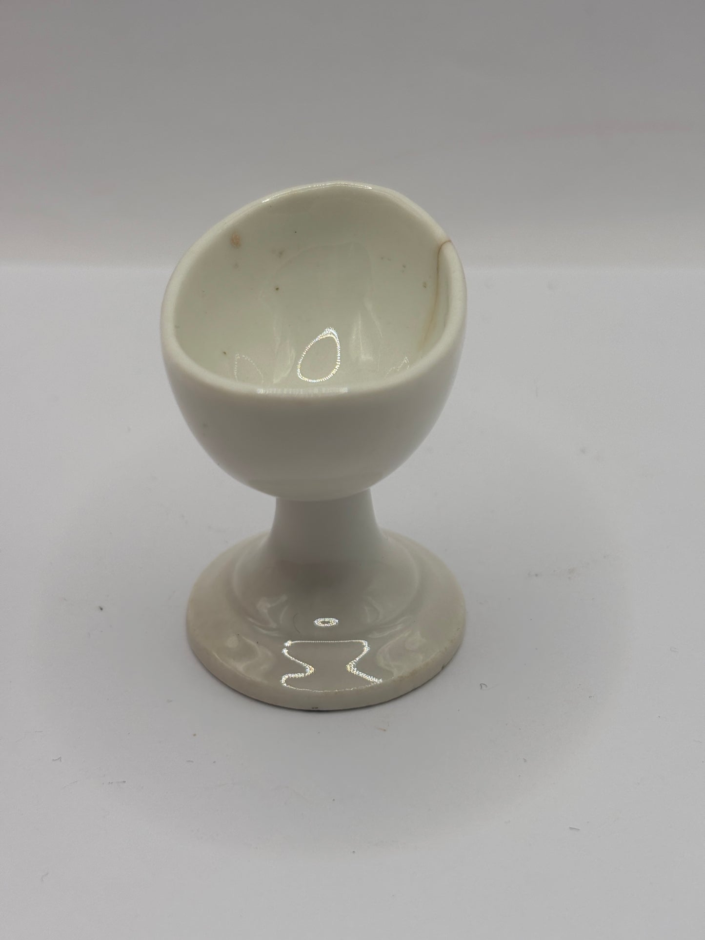 Old porcelain eye bath