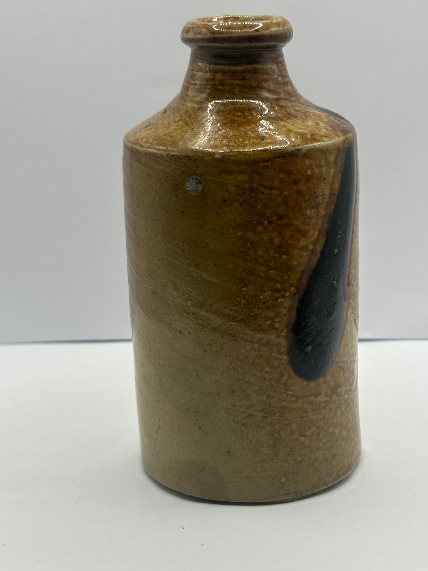 Stoneware advertising pot, Vitreous stoneware bottle, J Bourne