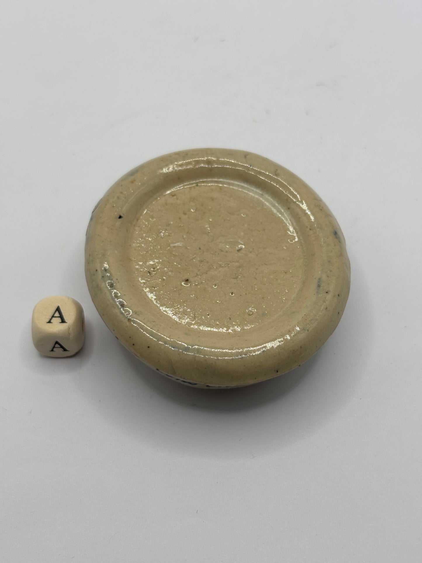 Old singletons eye ointment (a)