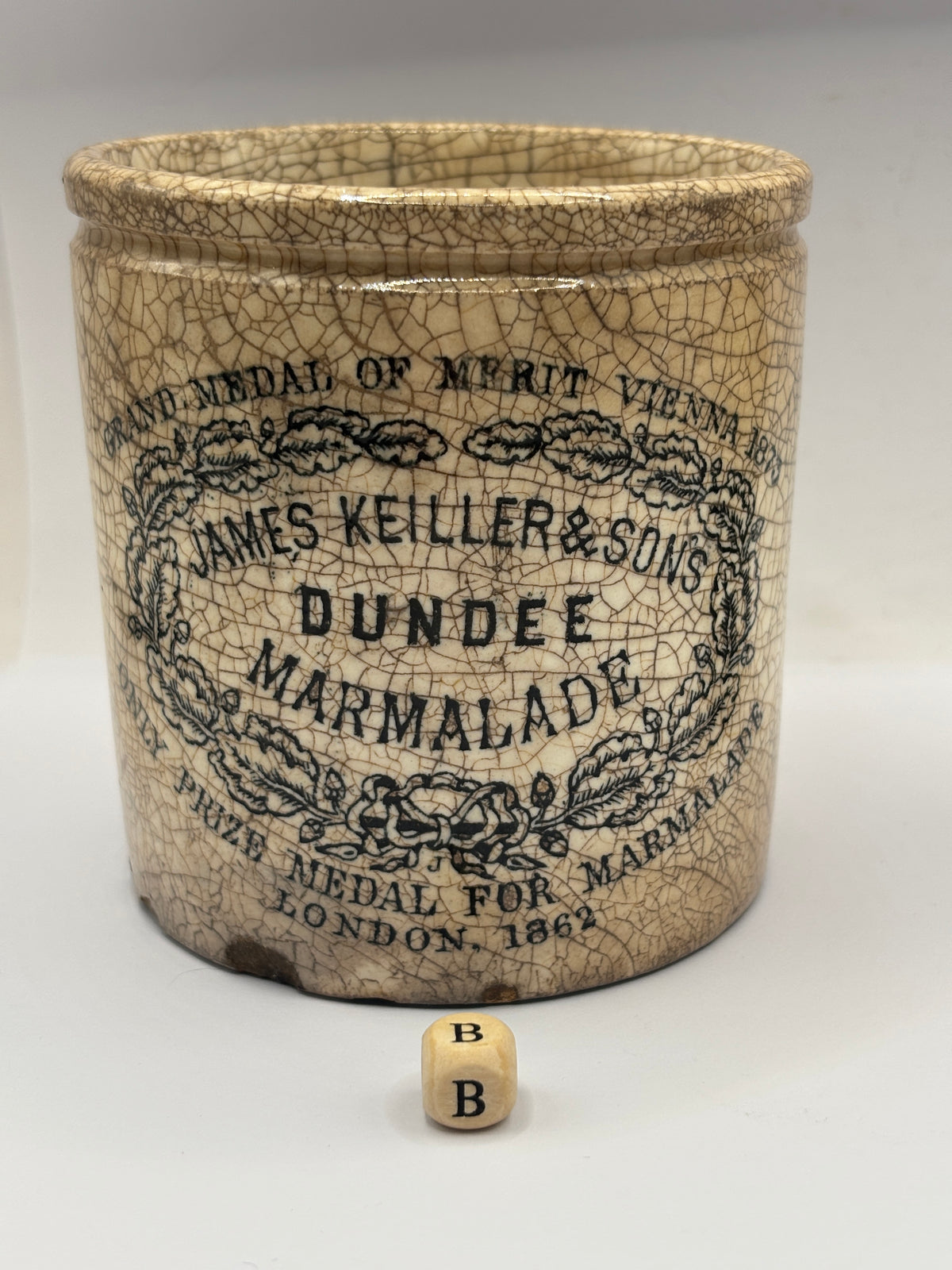 Old 1lb stoneware marmalade pot, James Keiller Dundee marmalade (B) chippy