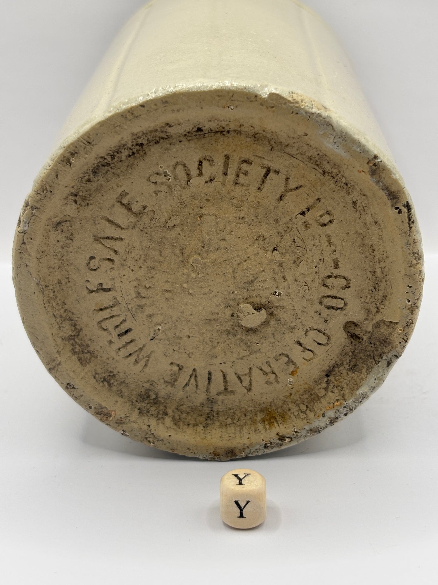 Old 2lb ribbed stoneware jam pot (Y) Cooperative wholesale society