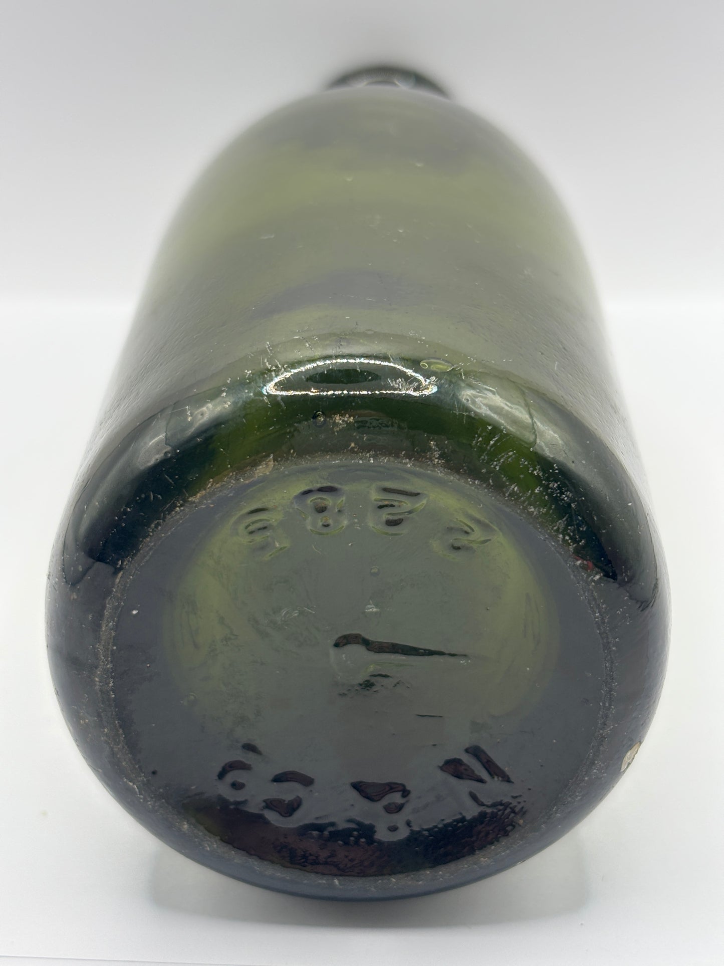 Old pictorial beer bottle, Ryder’s, St Helens