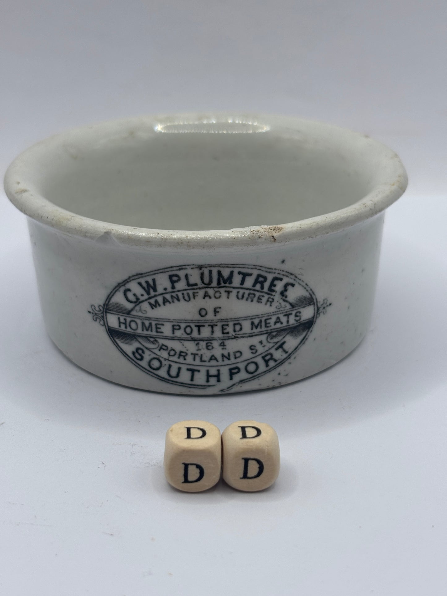 Old Plumtree advertising meat paste pot (DD)