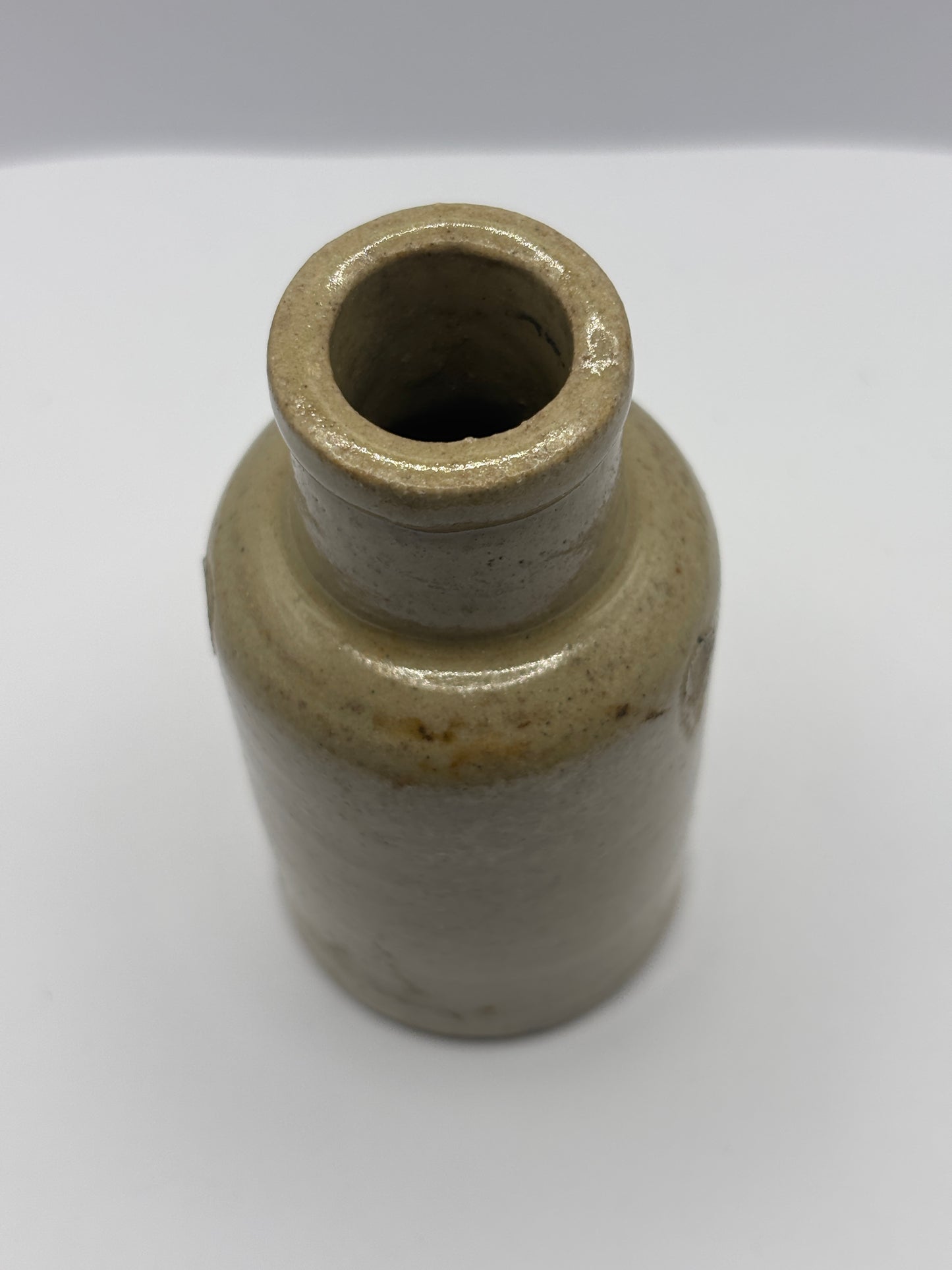 Old stoneware jar/vase 9cm