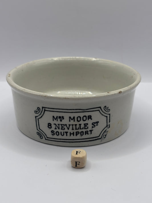Old large Mrs Moors advertising meat paste pot (F)