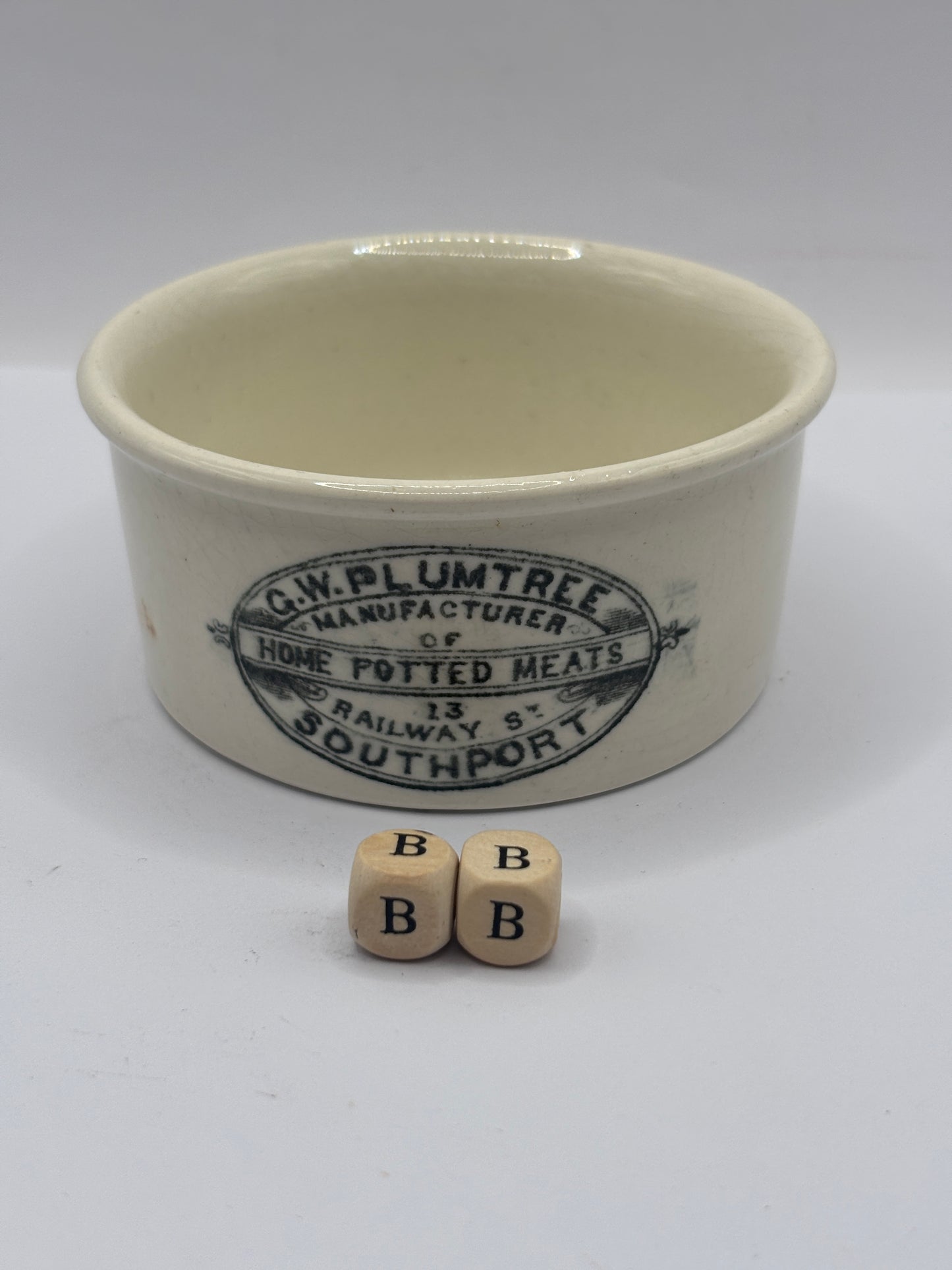Old Plumtree advertising meat paste pot (BB)