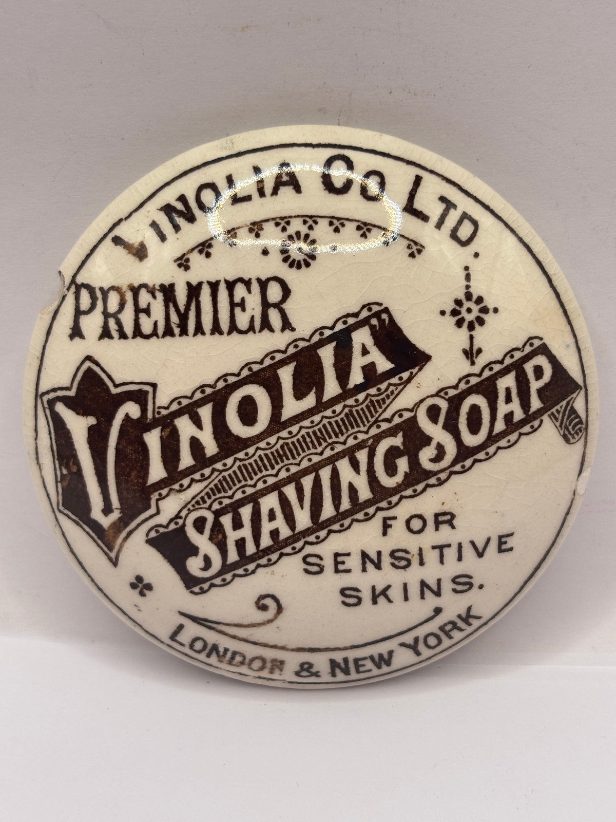 Old advertising lid, Vinolia shaving soap