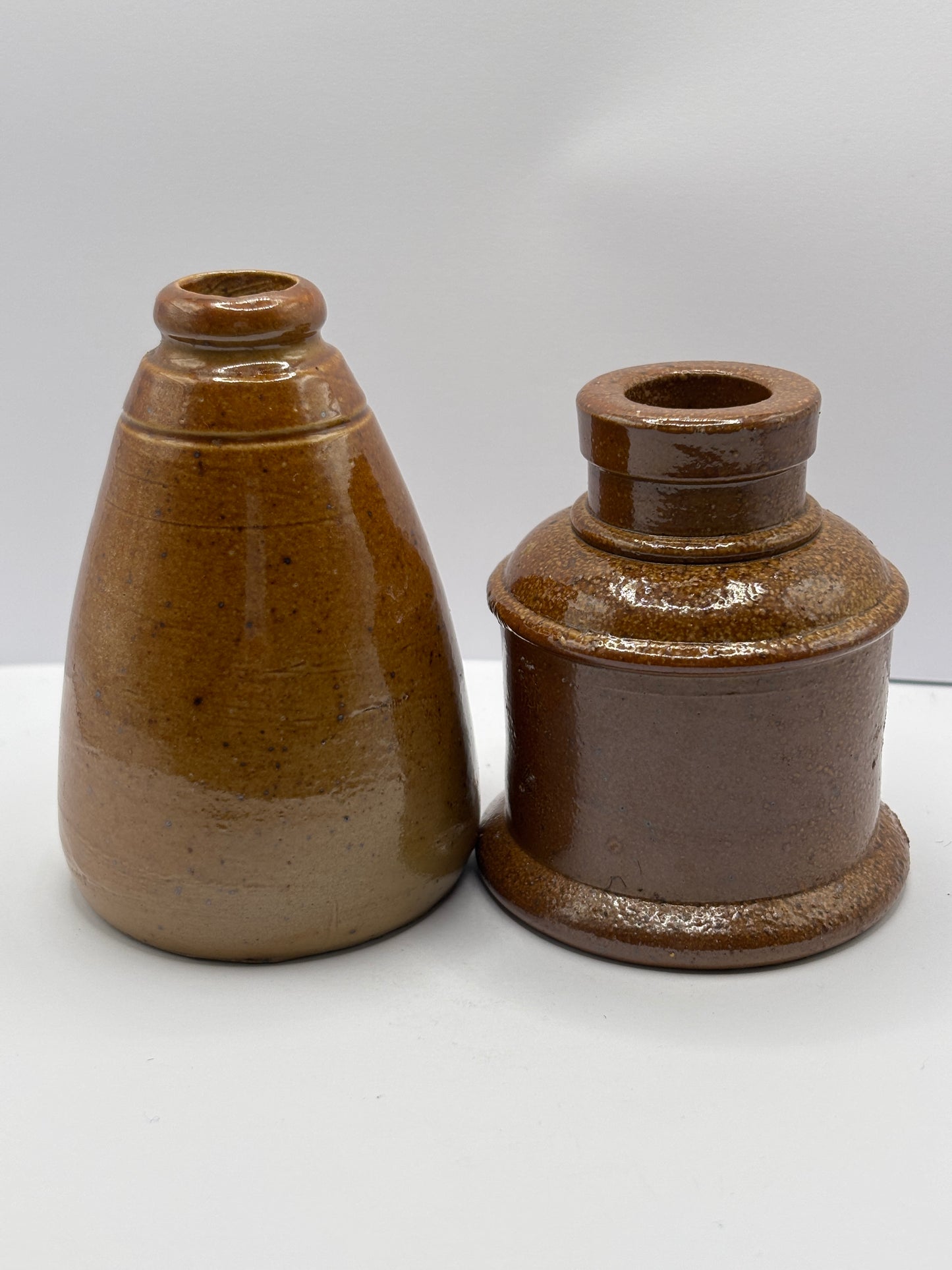 2 old stoneware inks, ink bottles inkwells