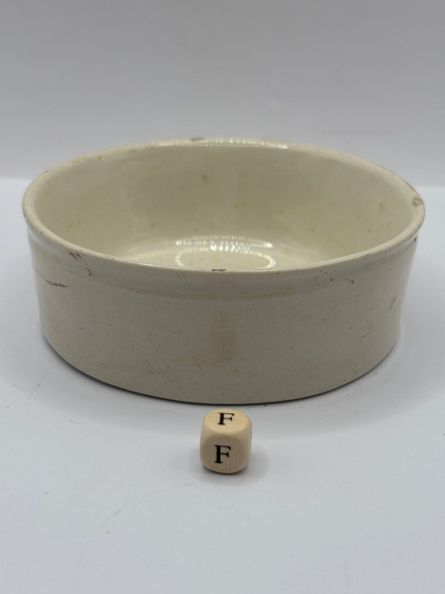 Old plain stoneware meat paste pot (f)