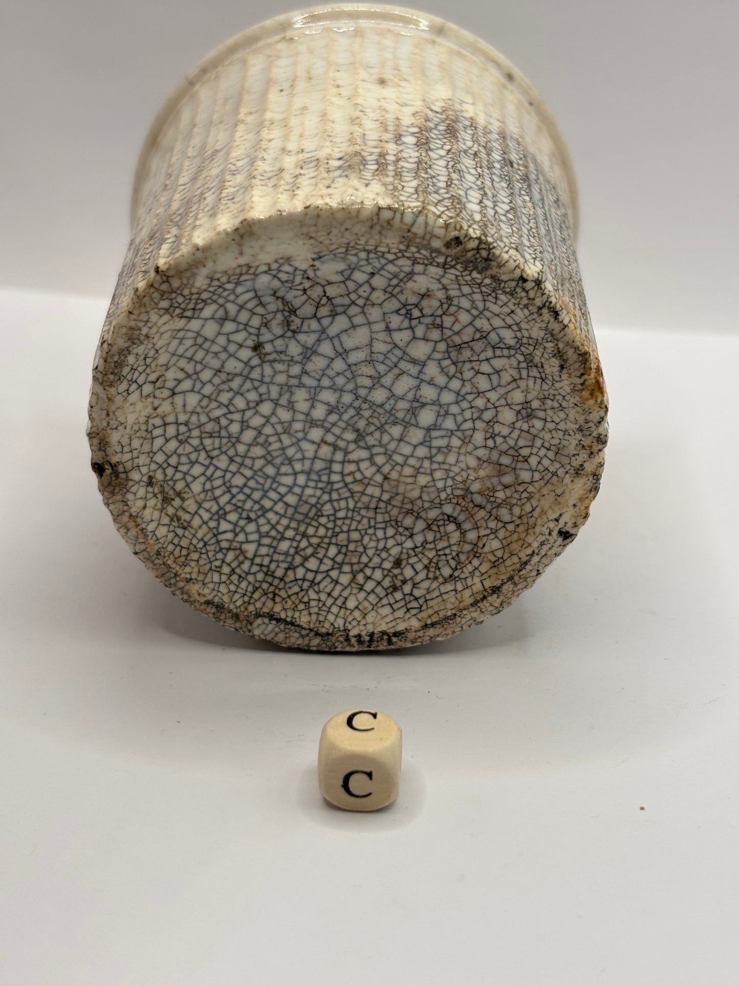 Early ribbed stoneware jam & marmalade pot (C)