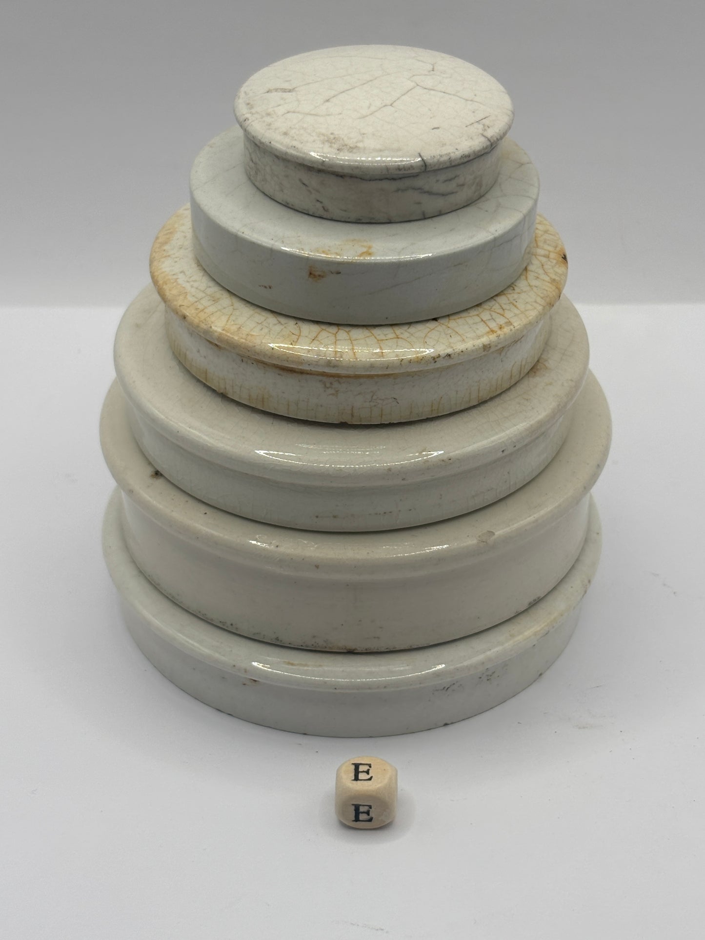 6 old plain stoneware lids, stacking lids (e)