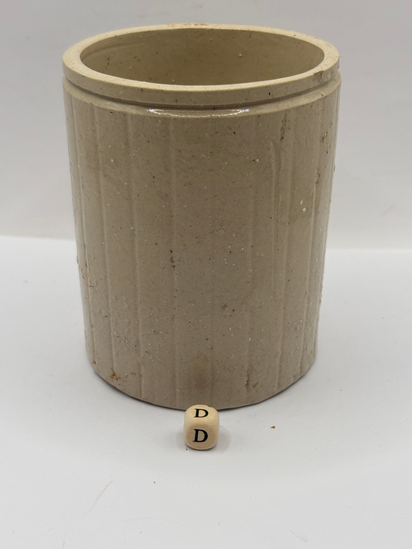 Old 1lb ribbed stoneware jam pot (D) Hartleys