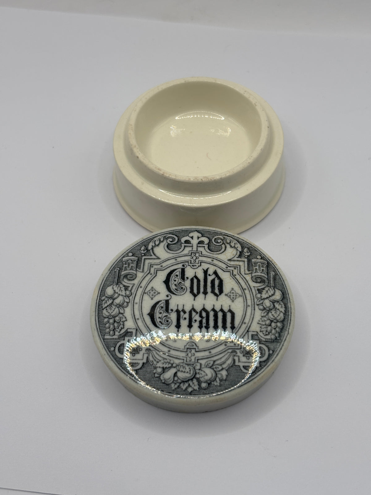 Old advertising lid and base, cold cream
