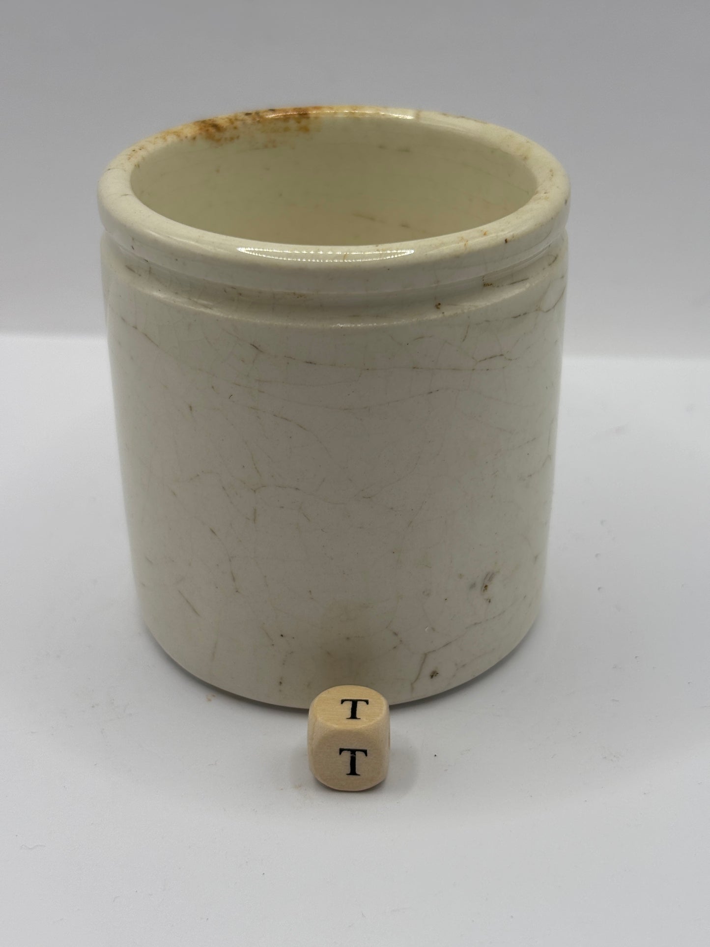 Old chunky stoneware pot (T)