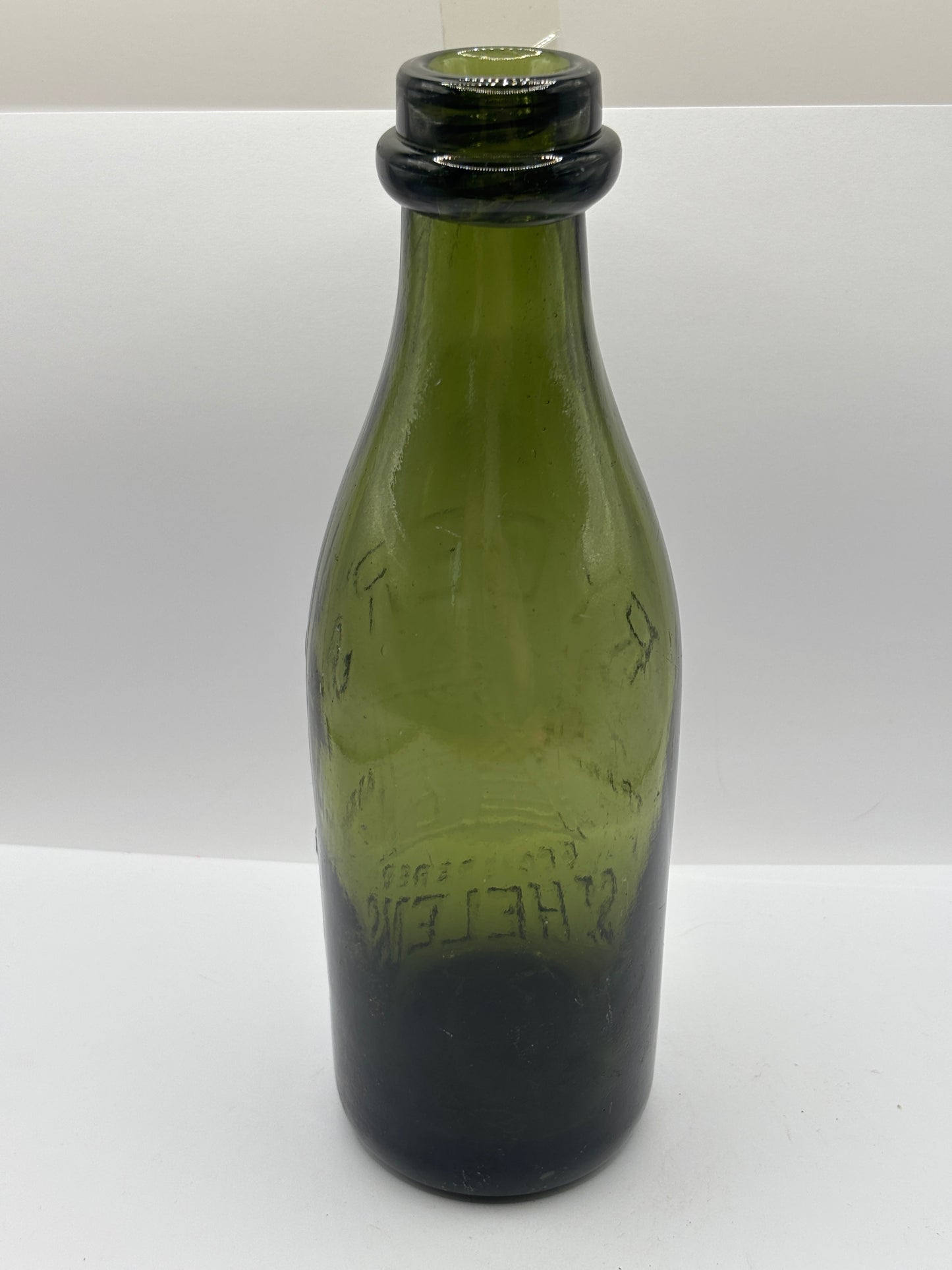 Old pictorial beer bottle, Ryder’s, St Helens