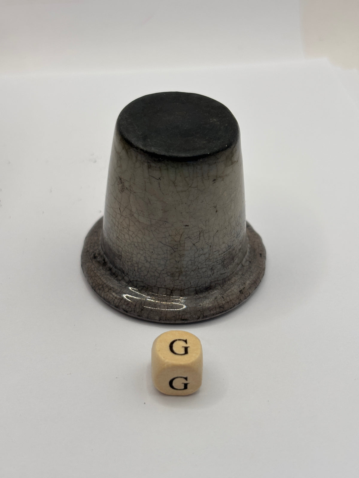 Old stoneware desk ink, stained & crazed (G)