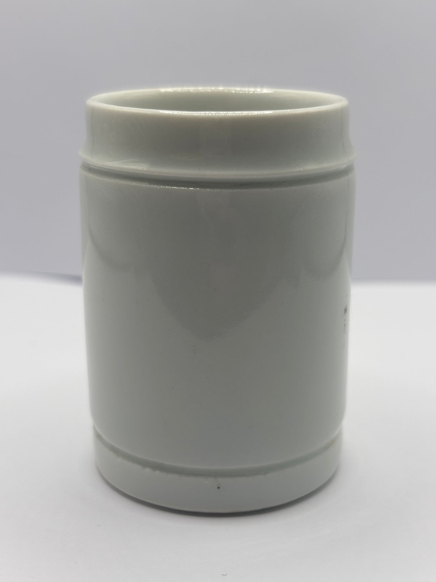 Old advertising skin cream pot, The royal court, Skin/ointment/chemist pot