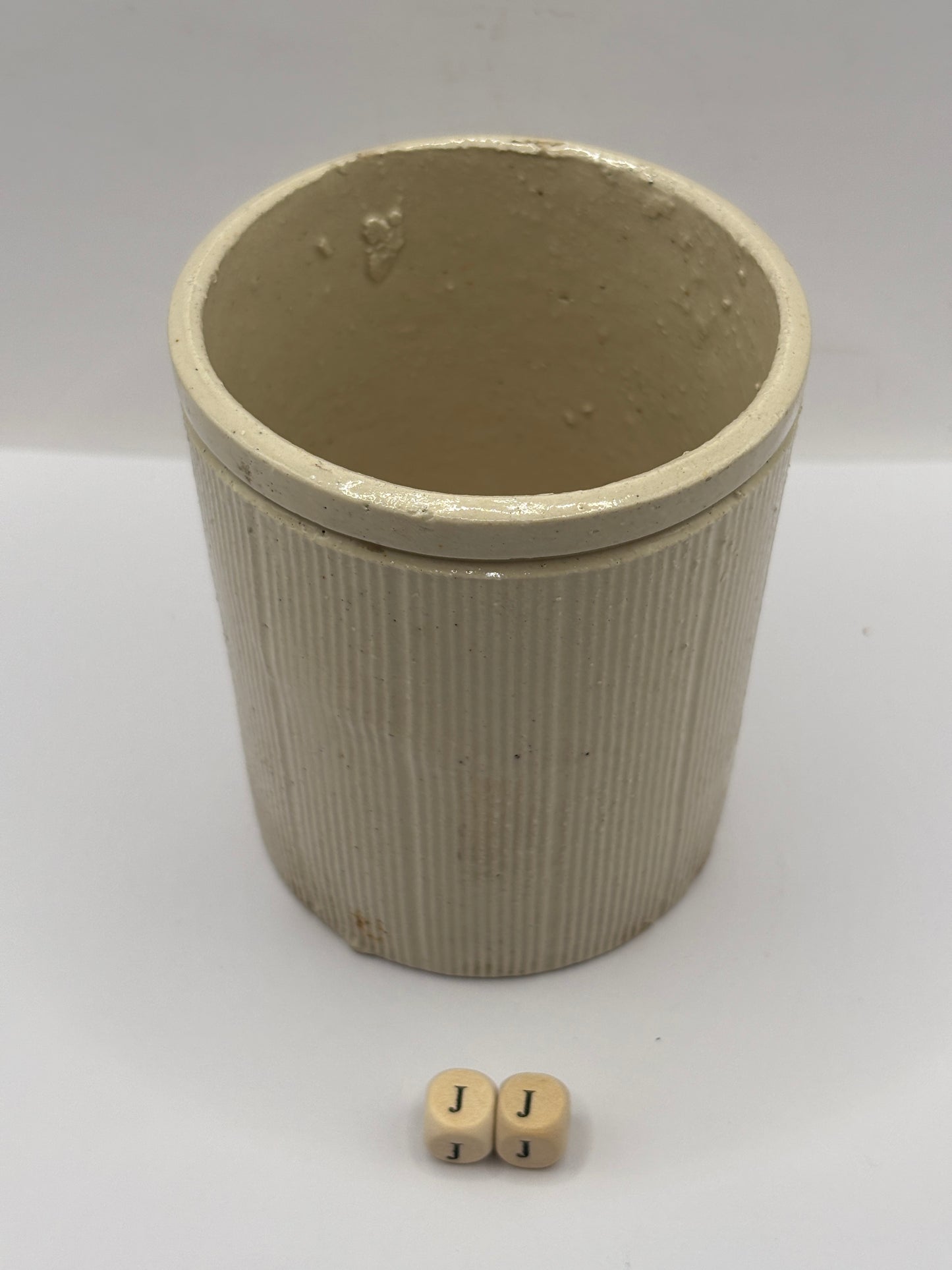 Old 1lb ribbed stoneware jam pot (JJ)