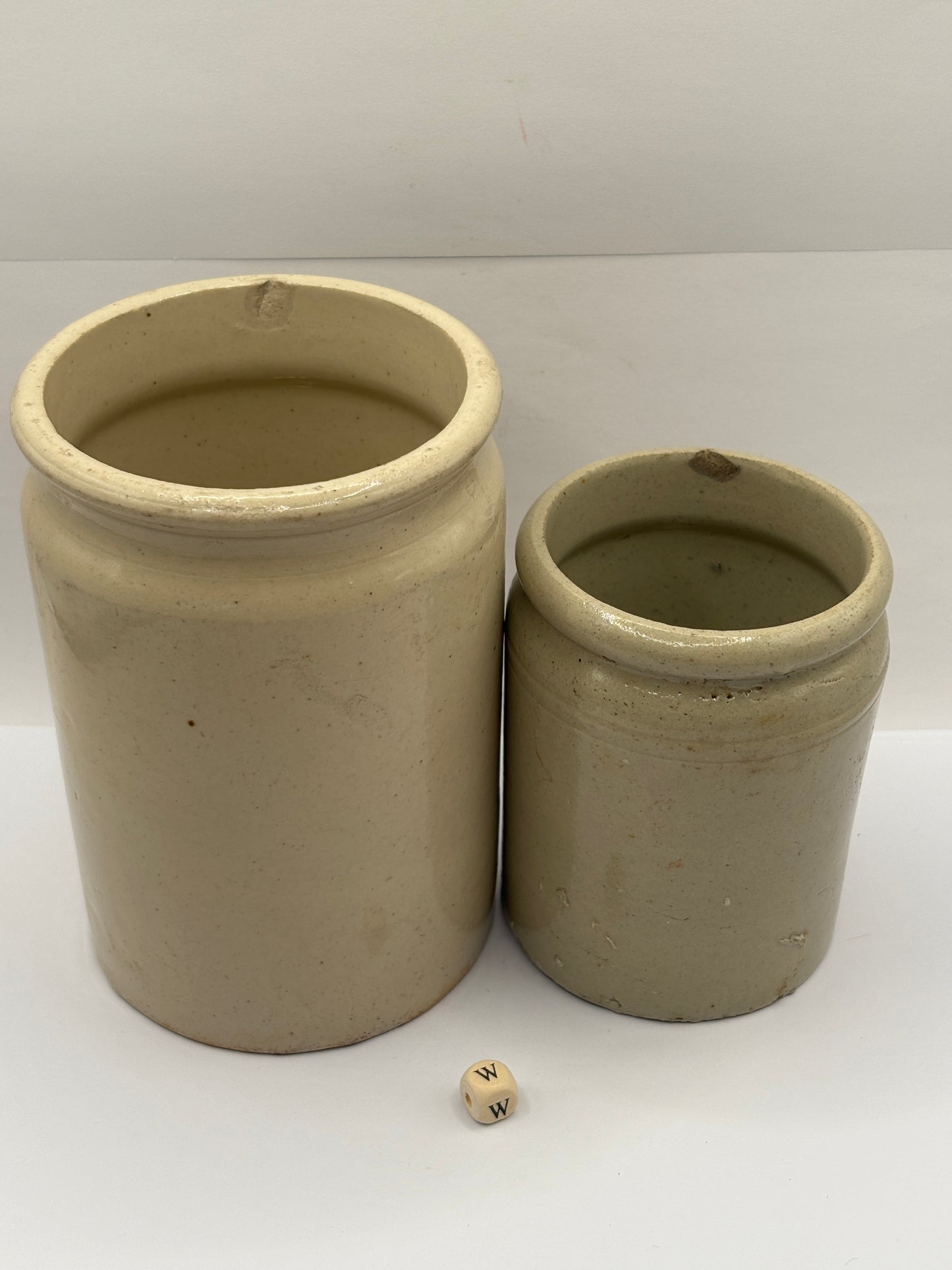 Old 2lb & 1lb rolled top stoneware jam pots (W)