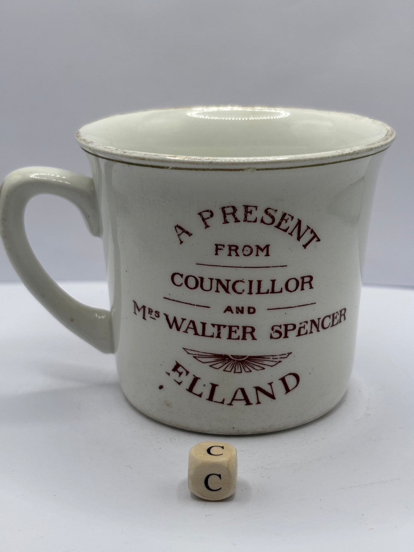 Vintage royalty mug (c)