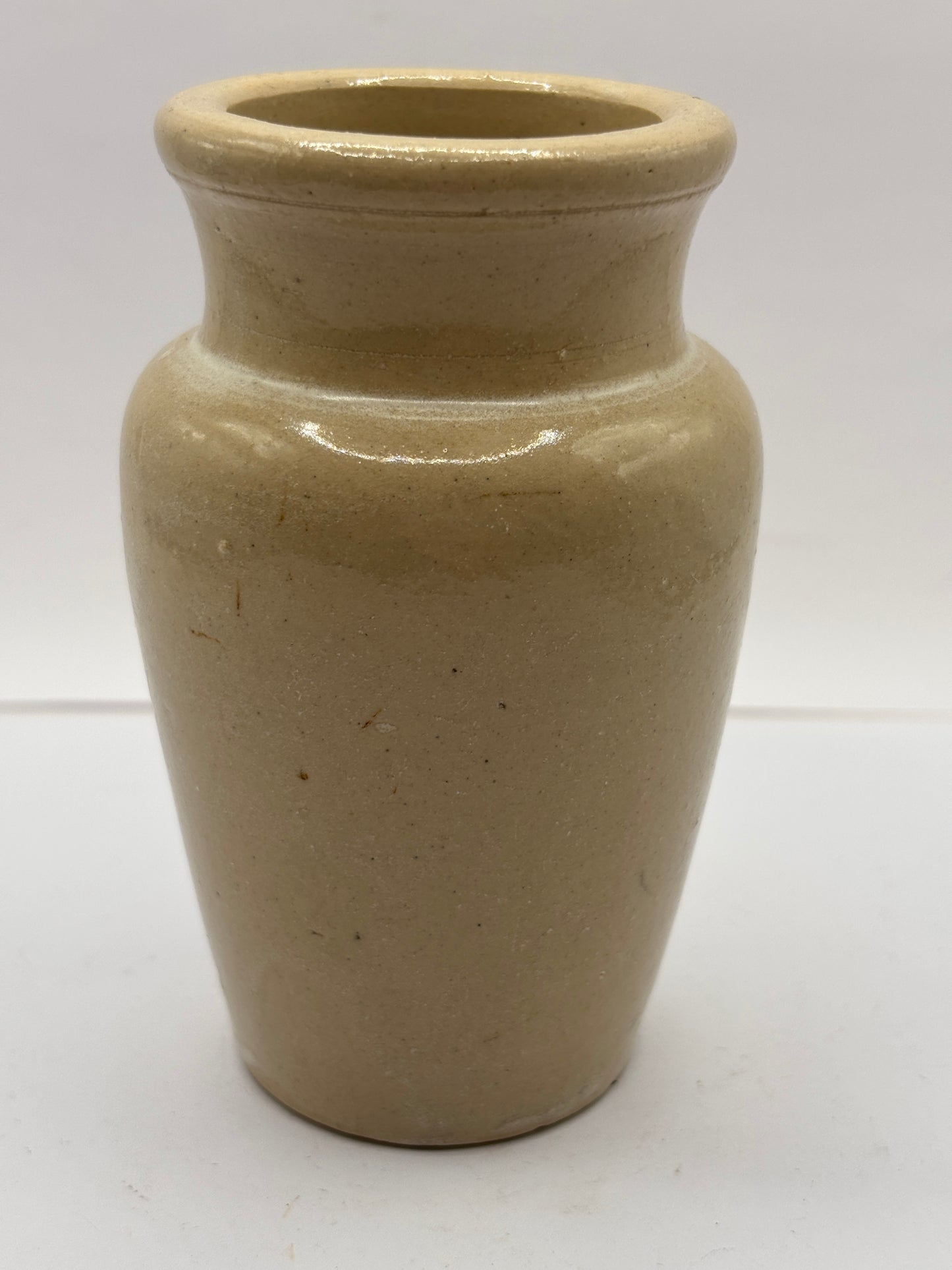 Old advertising cream pot, Carricks Cumberland dairy. Pure thick cream