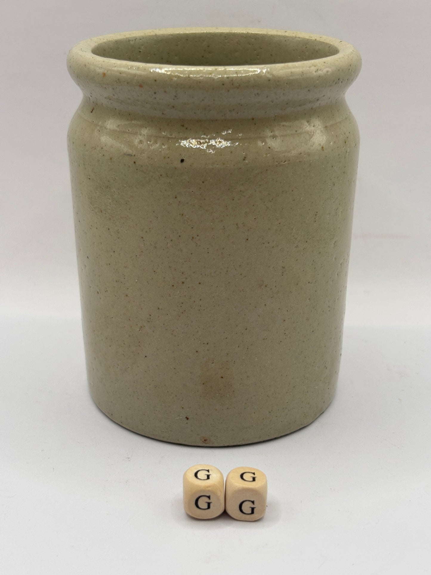 Old 1lb rolled top stoneware jam pot (GG) Golden shred brand