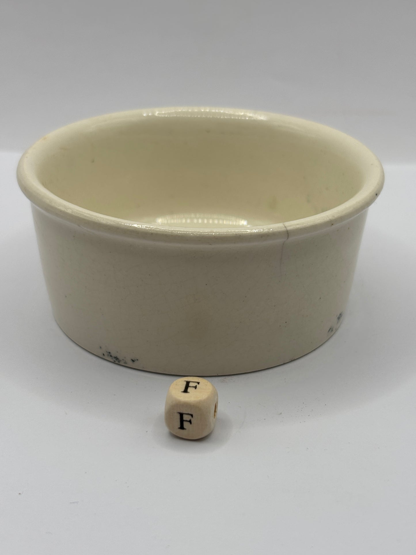 Old Plumtree advertising meat paste pot (F)