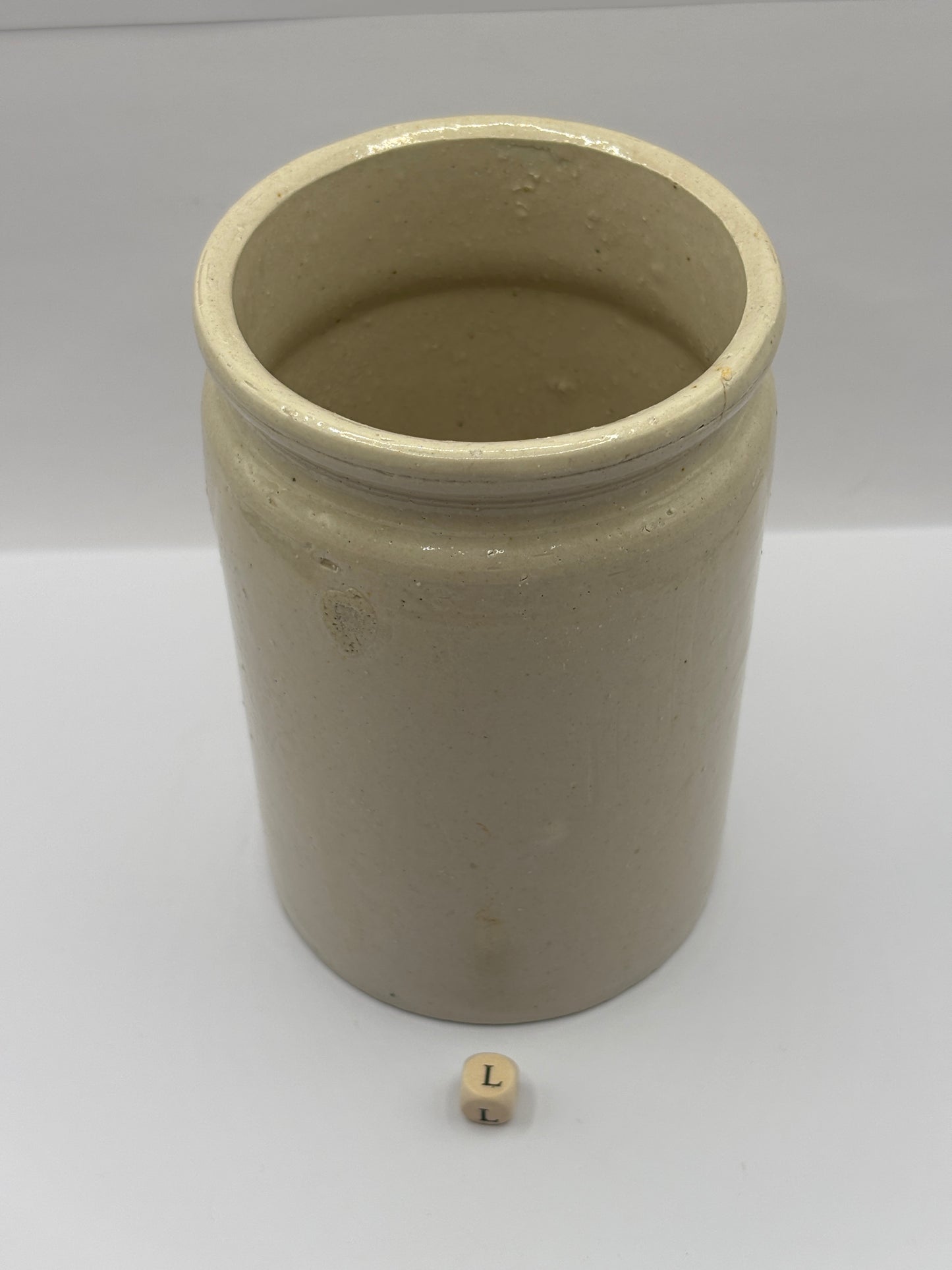 Old 2lb rolled top stoneware jam & marmalade pot (L)