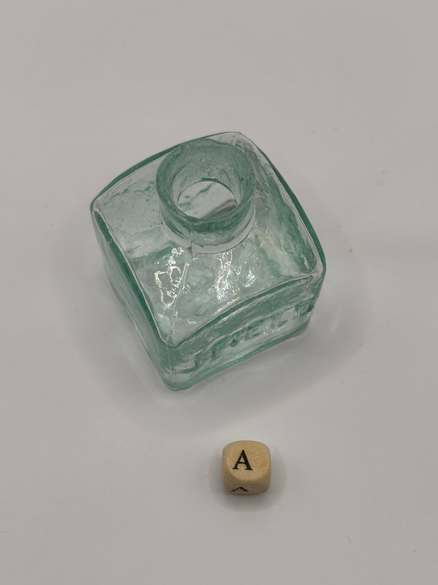 old advertising glass ink,inkwells, ink bottle, penny ink. J.Field (a)