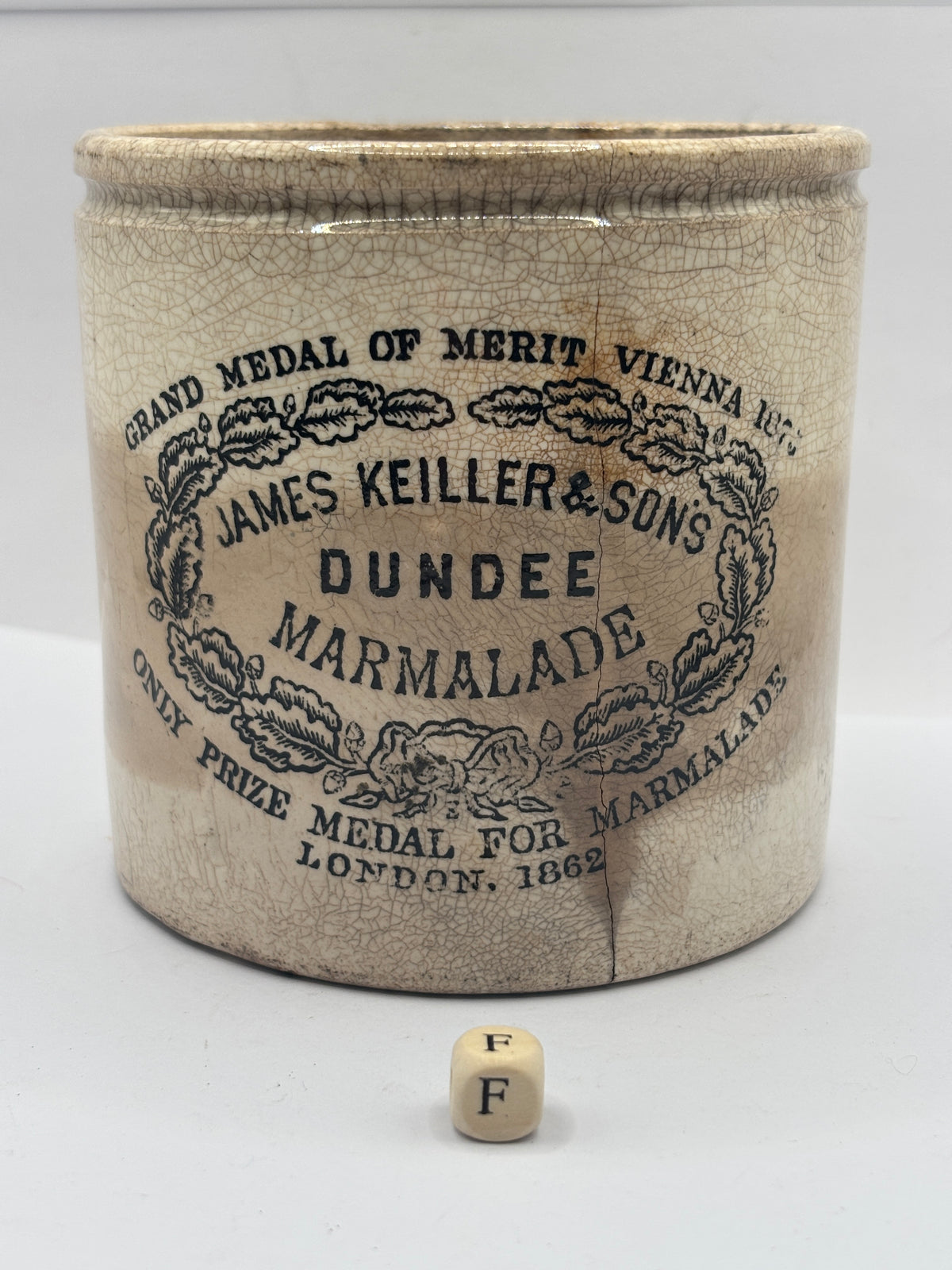 Old 2lb stoneware marmalade pot, James Keiller Dundee marmalade (f) damaged