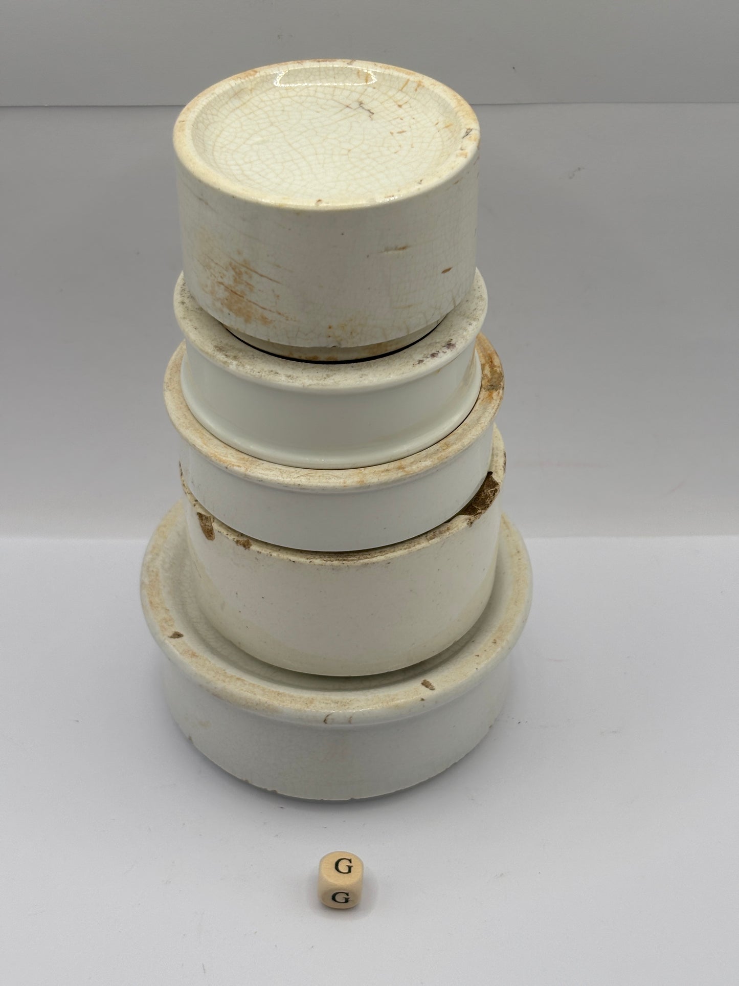 5 old stoneware bases, stackers (G) damages