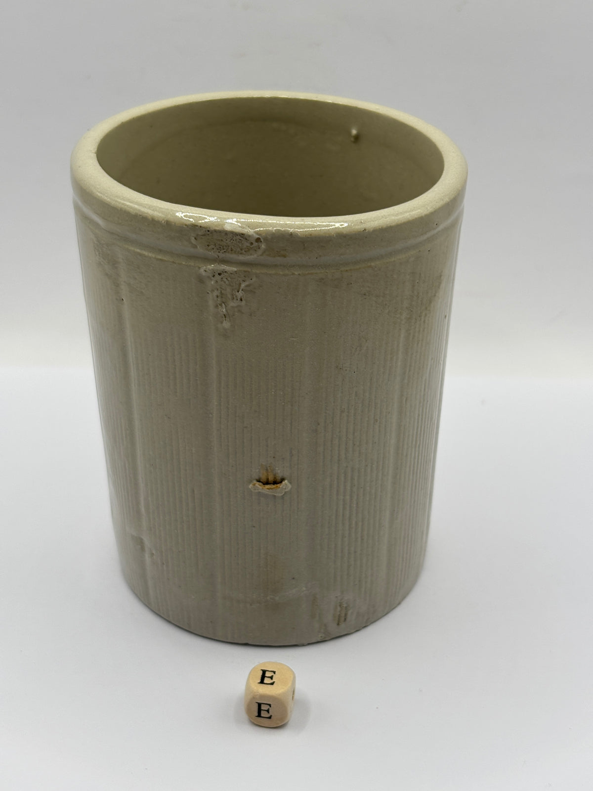Old 1lb ribbed stoneware jam pot (e)