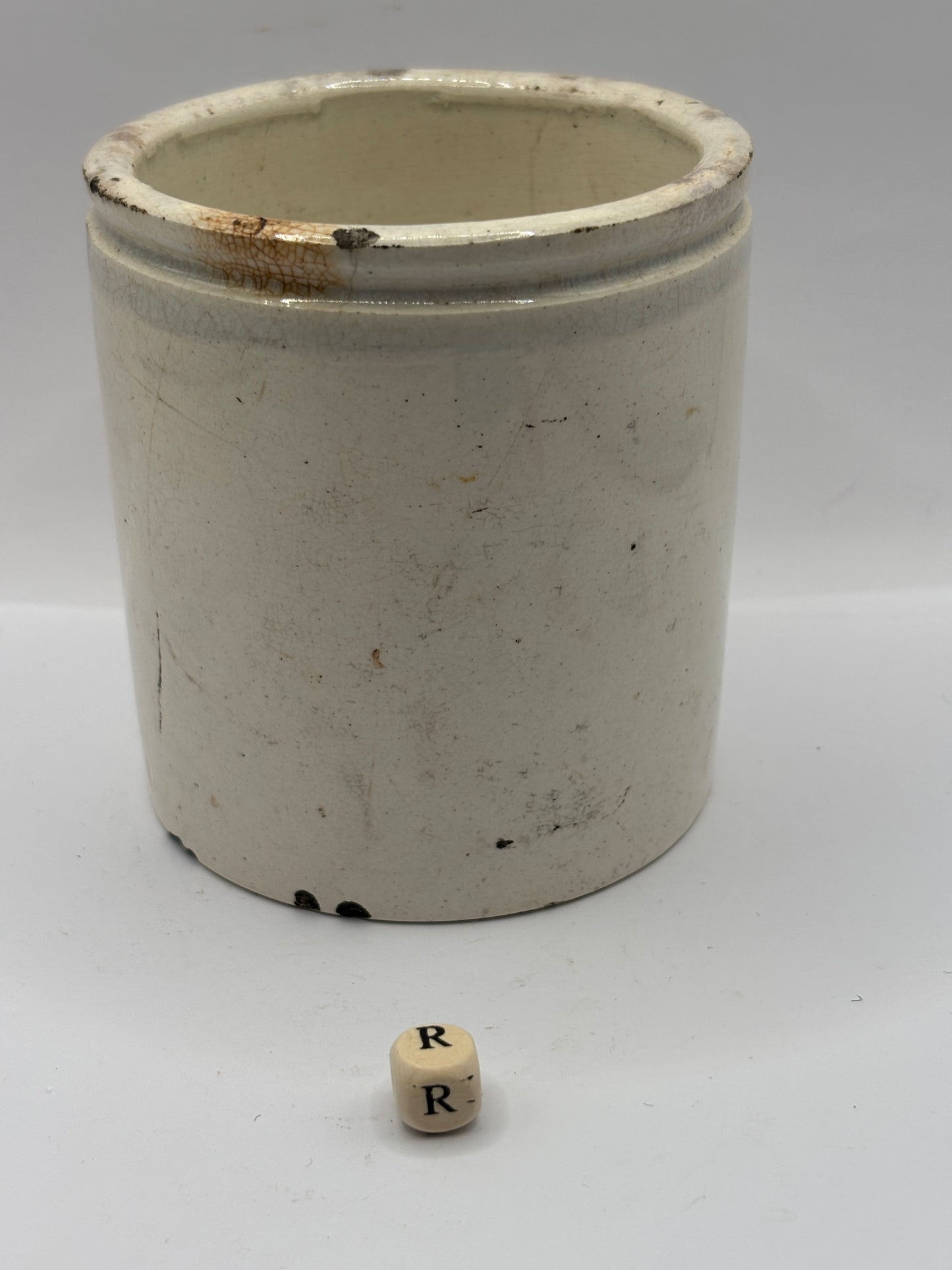 Old plain stoneware marmalade jar (R) Campbellfield