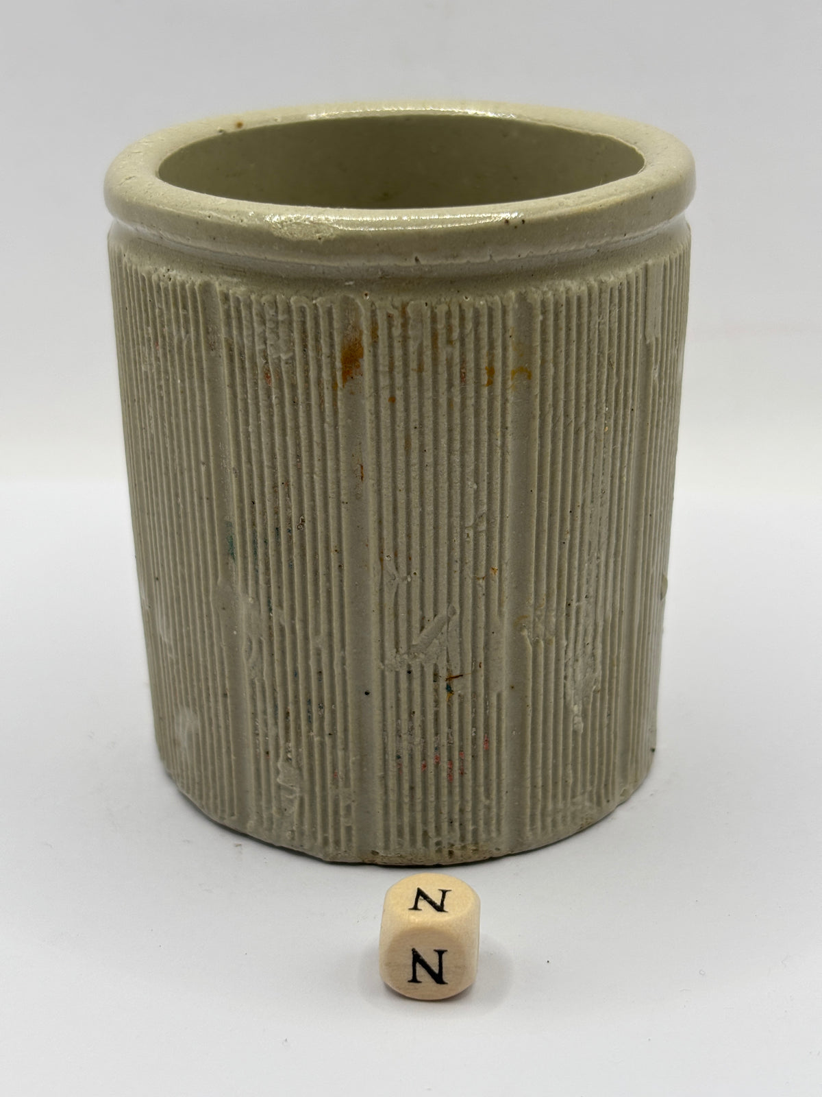 Old small ribbed stoneware jam pot (N)