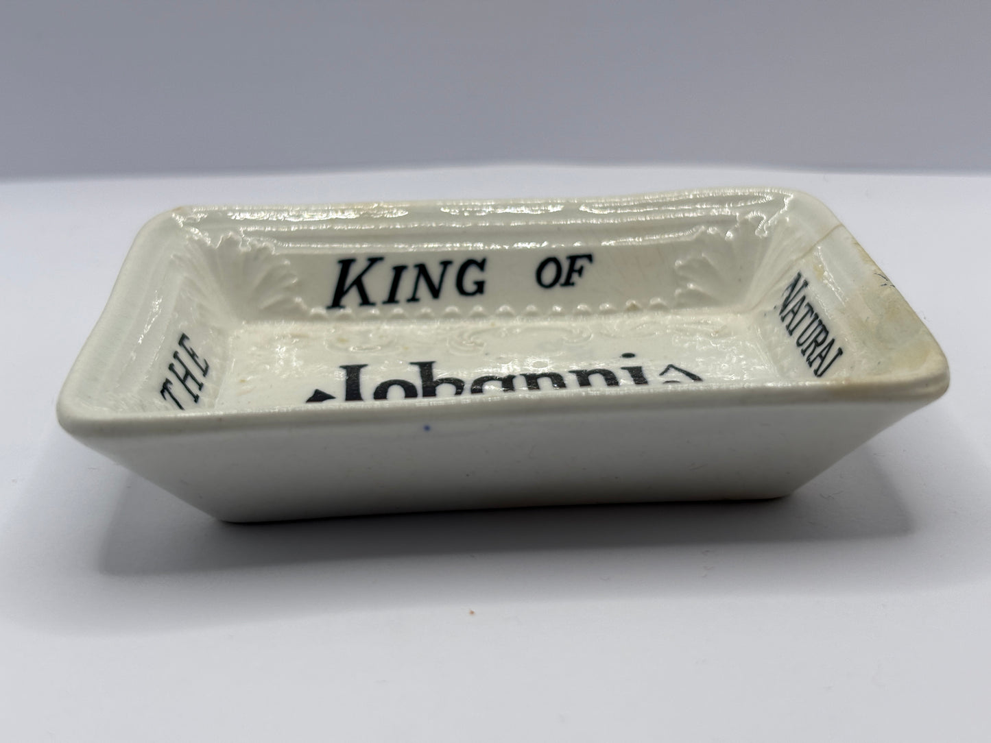 Old advertising pin tray? The king of Johannis