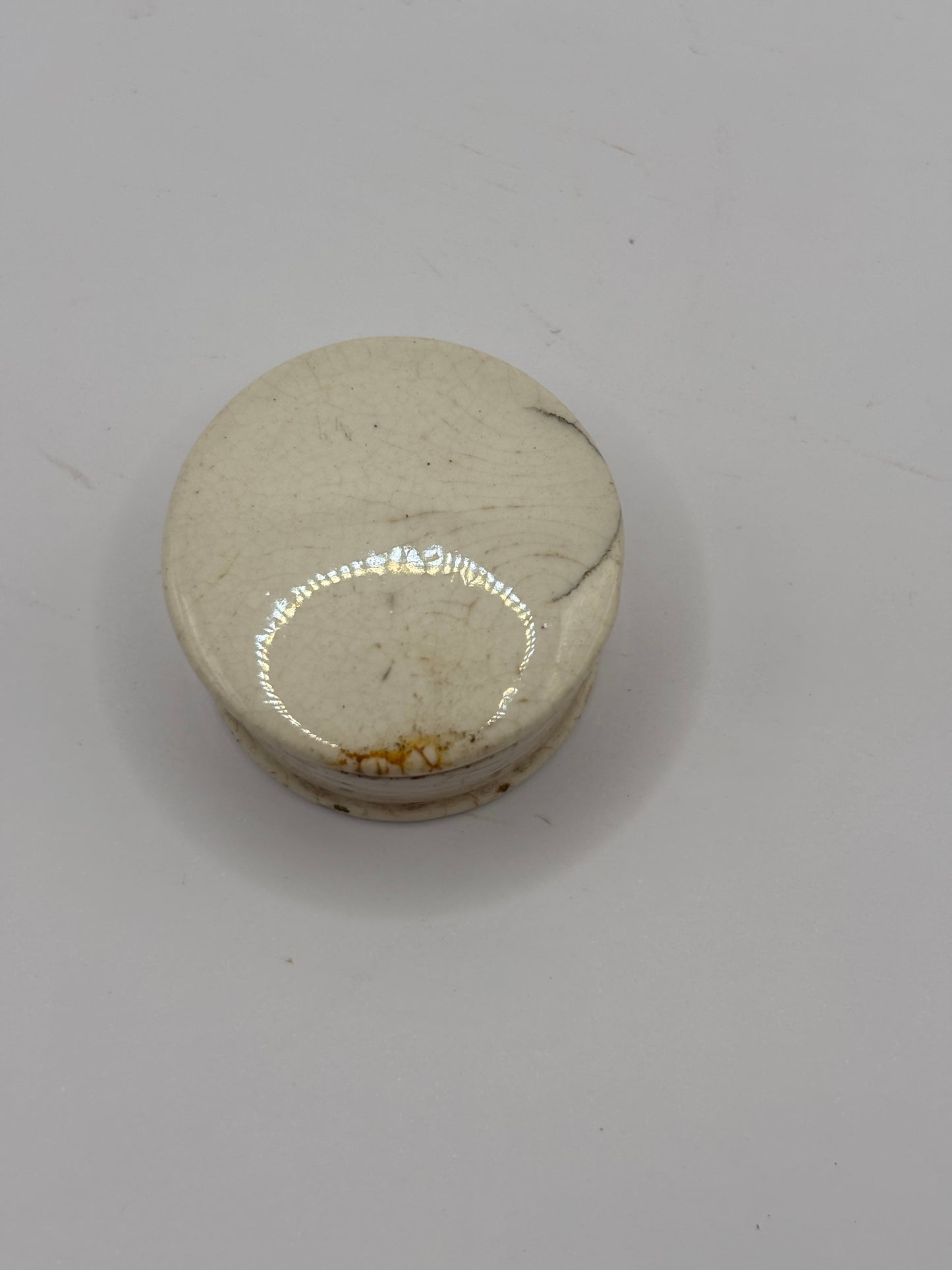 Old miniature pot lid and base