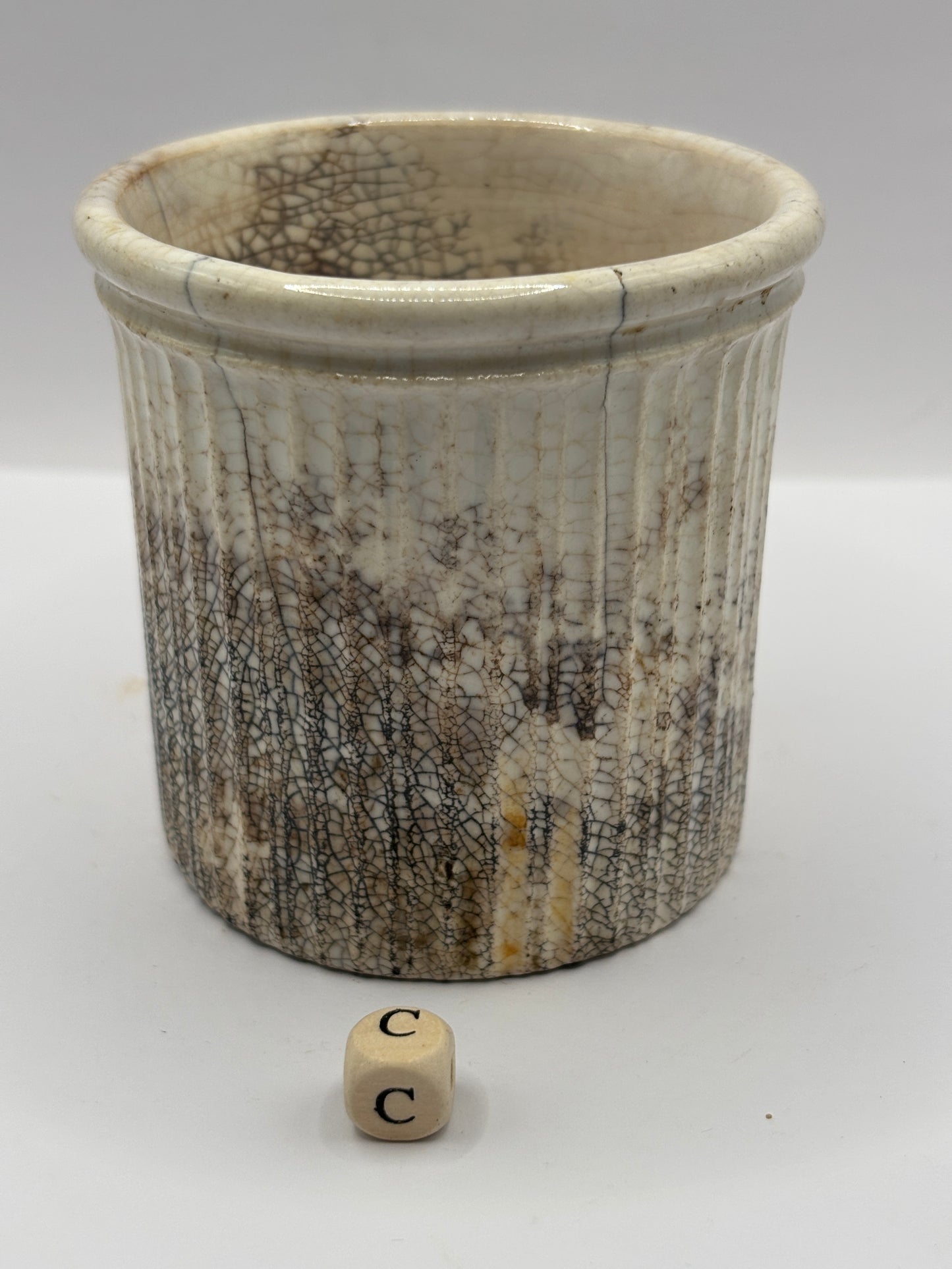 Early ribbed stoneware jam & marmalade pot (C)