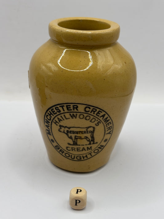 Old advertising cream pot, Hailwoods rich cream (P)