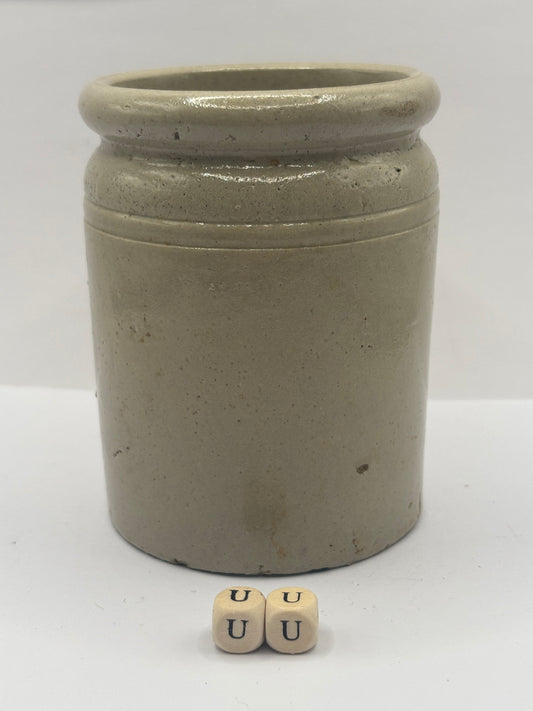 Old 1lb rolled top stoneware jam pot (UU)