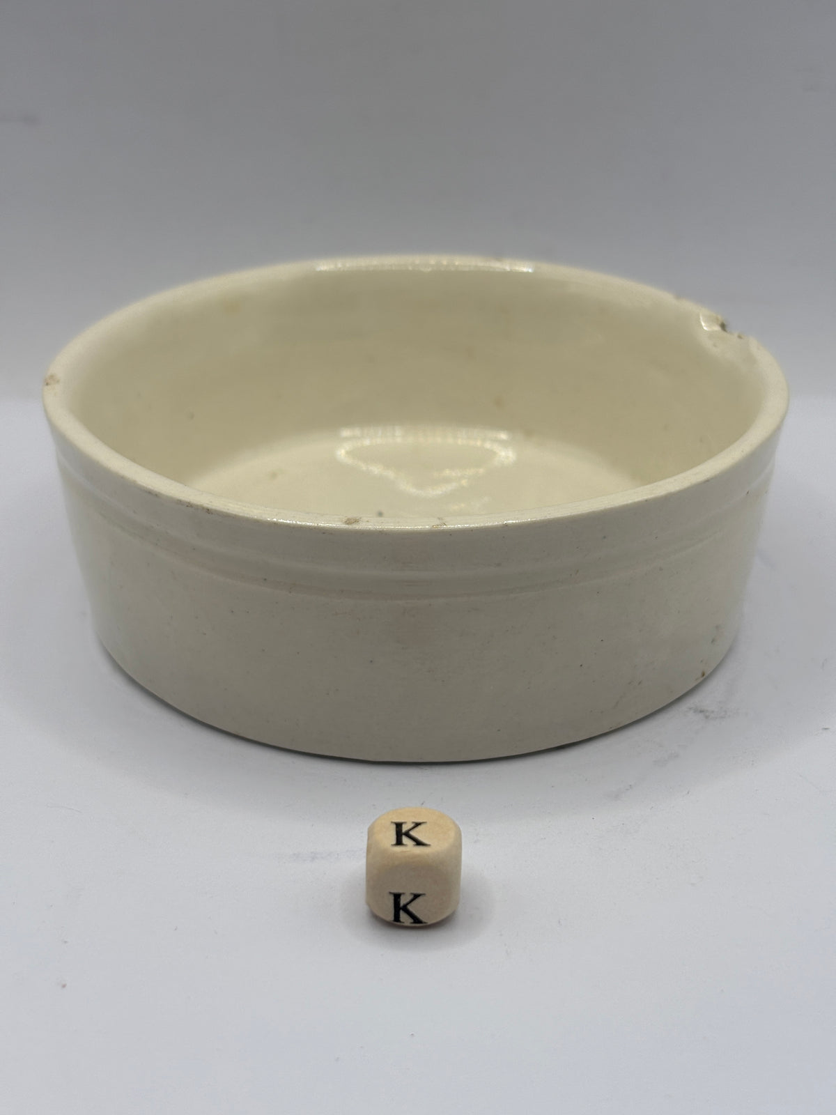 Old plain stoneware meat paste pot. Potted meat (k)