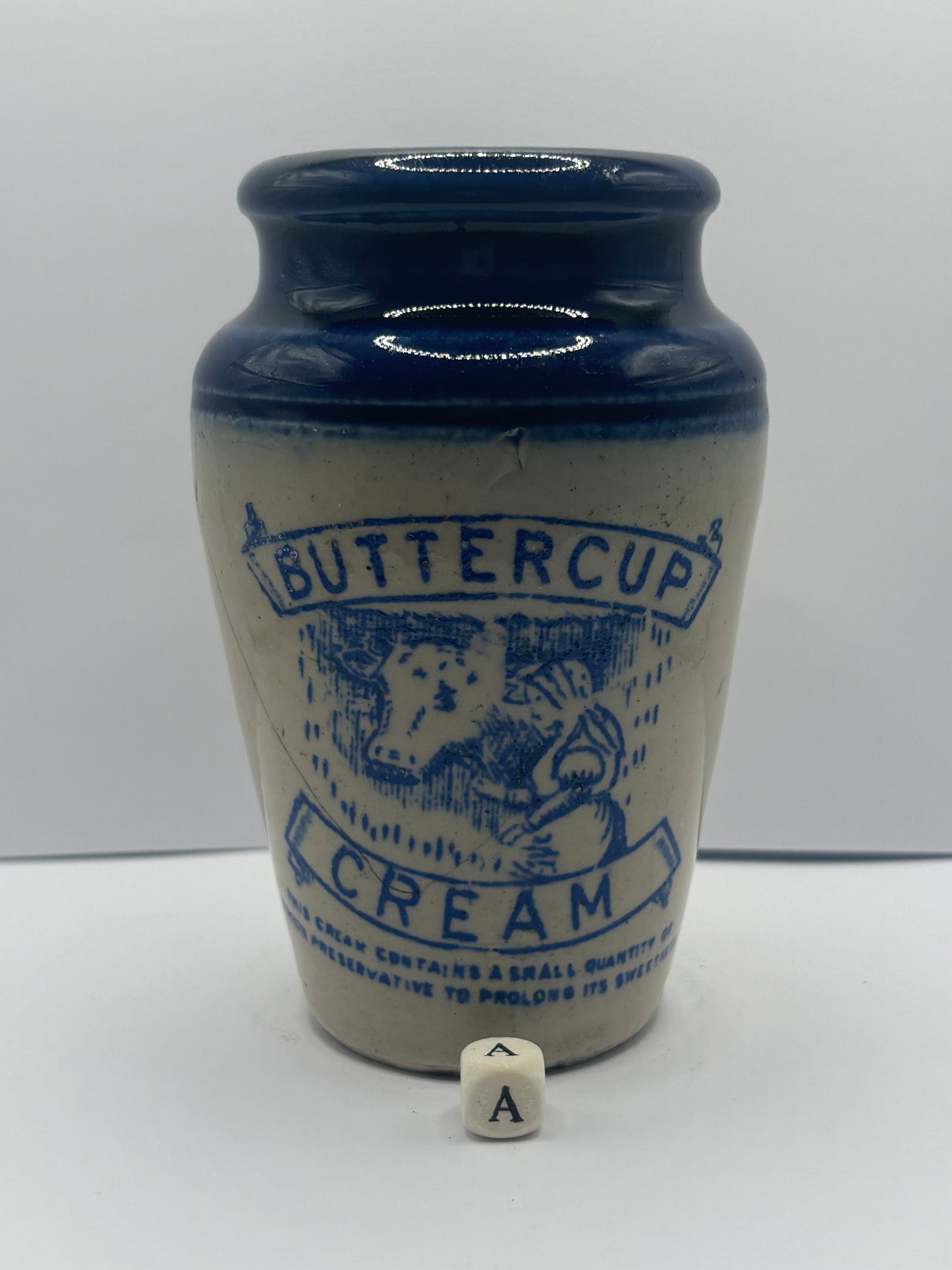 Large buttercup cream dairy pot, cream pot, Damaged (A)